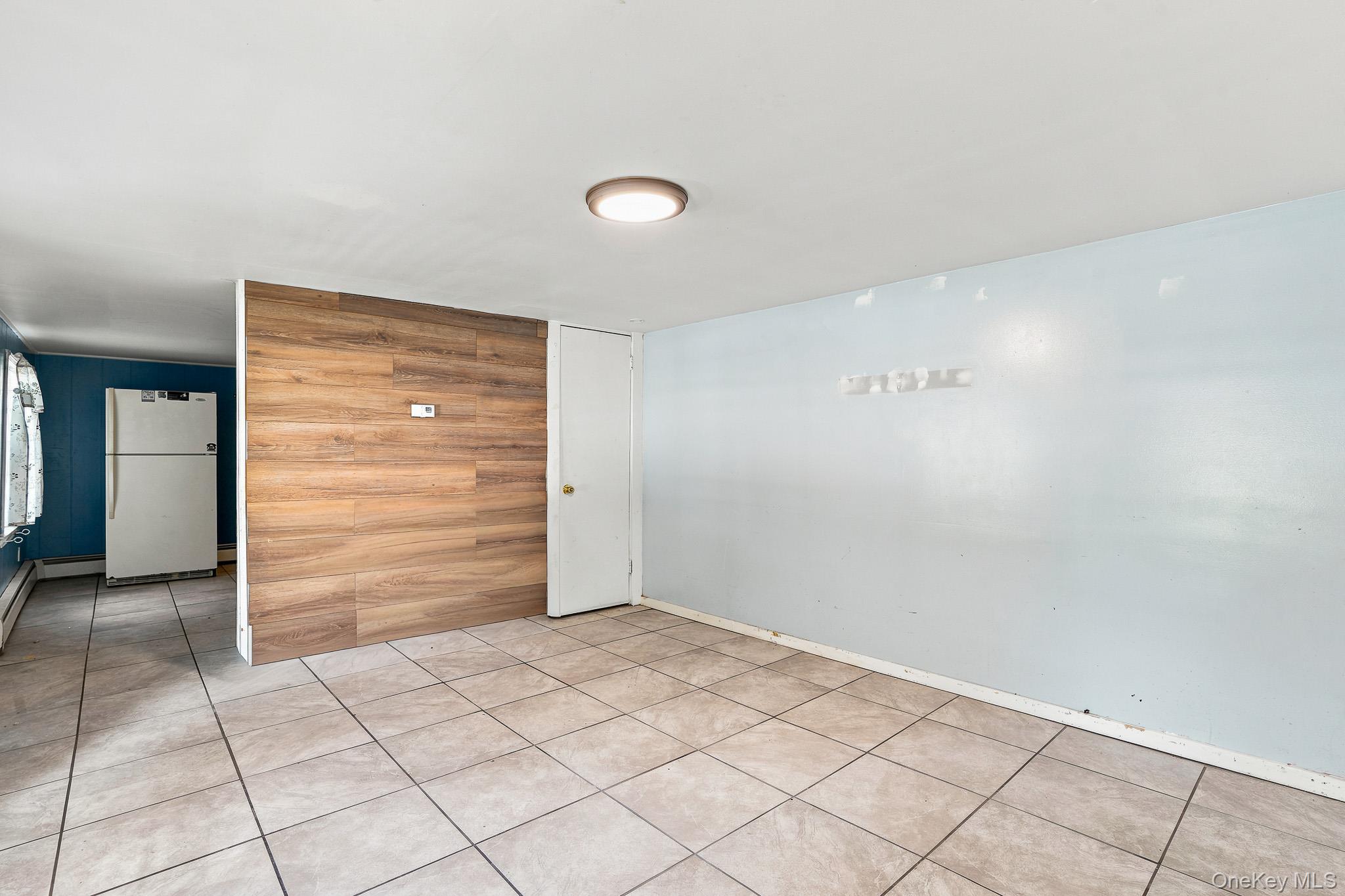 55 E Main Street Property Photo 6