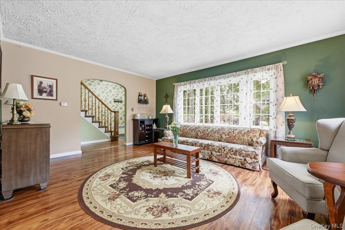 166 Beech Street Property Photo 5