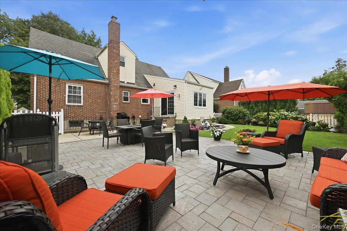 166 Beech Street Property Photo 30
