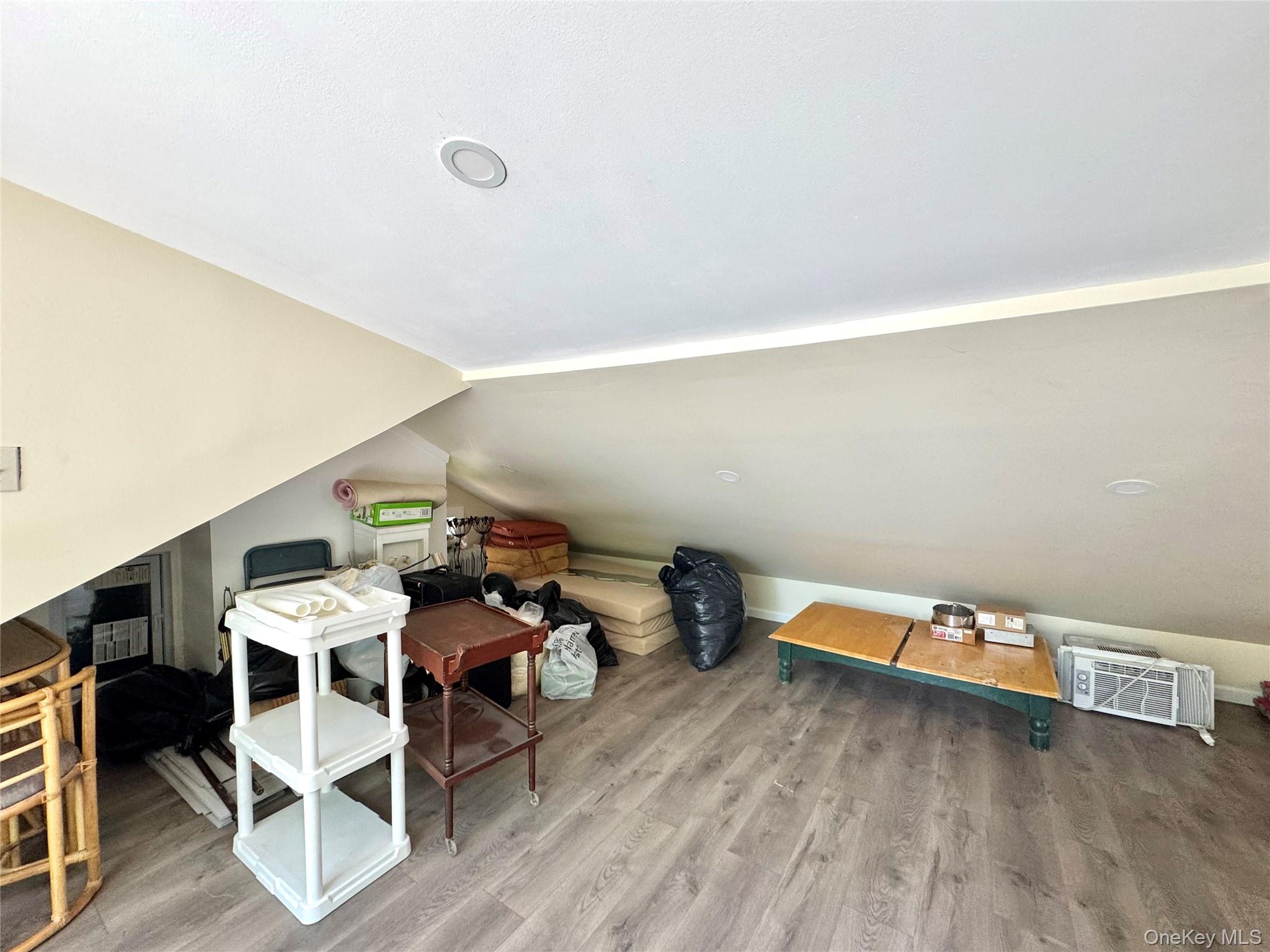 23 Franklin Street Property Photo 40