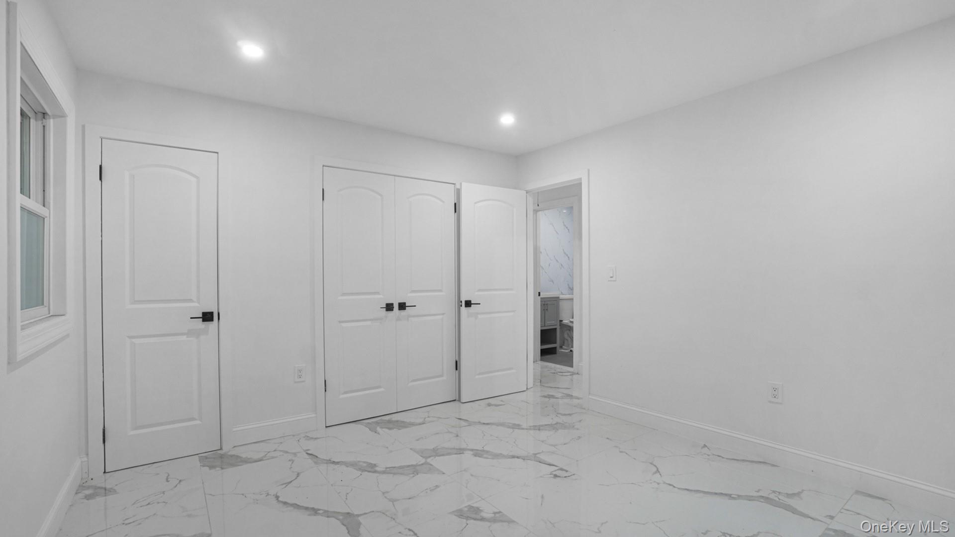 52 Crystal Beach Boulevard Property Photo 12