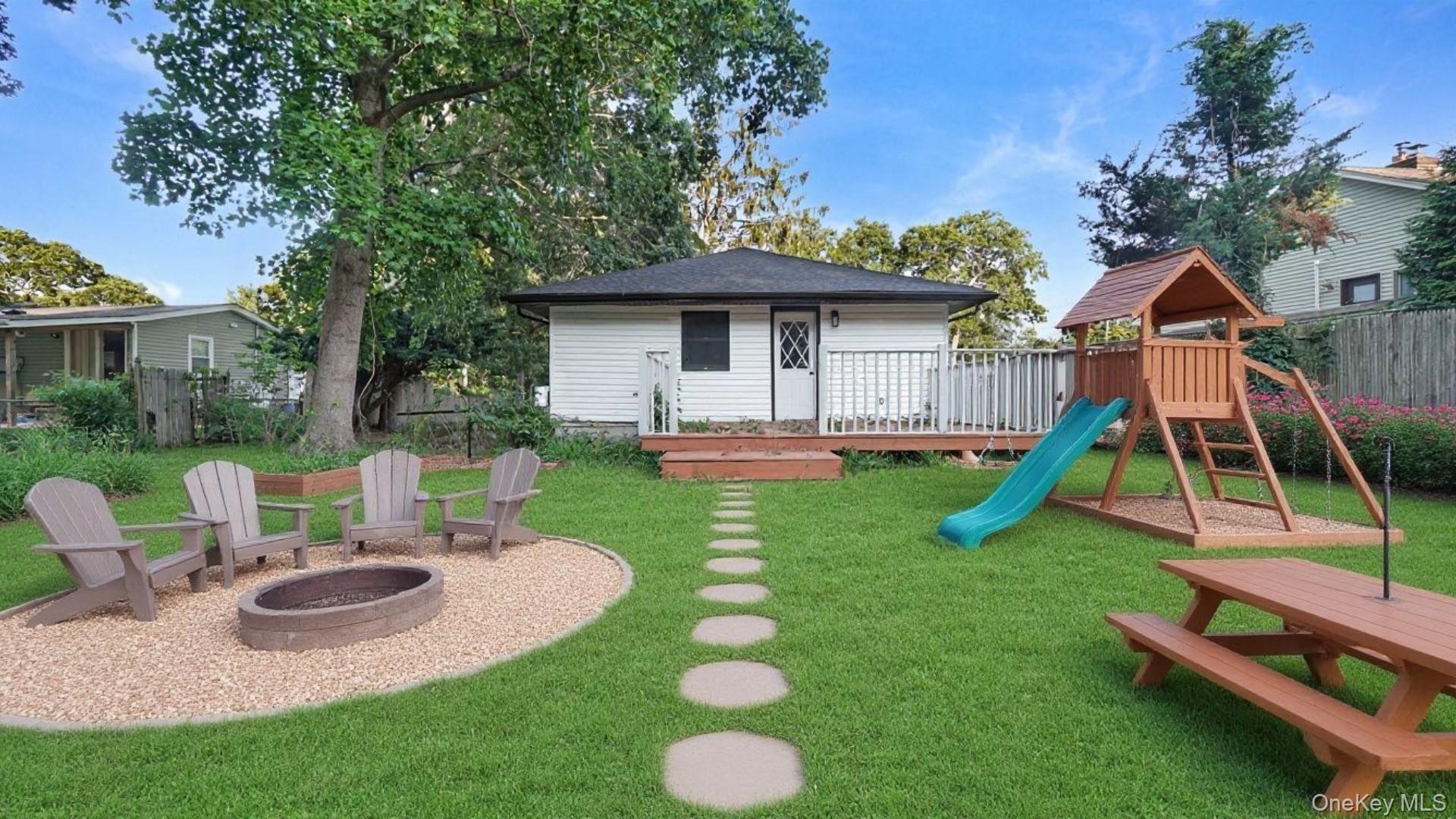 52 Crystal Beach Boulevard Property Photo 19