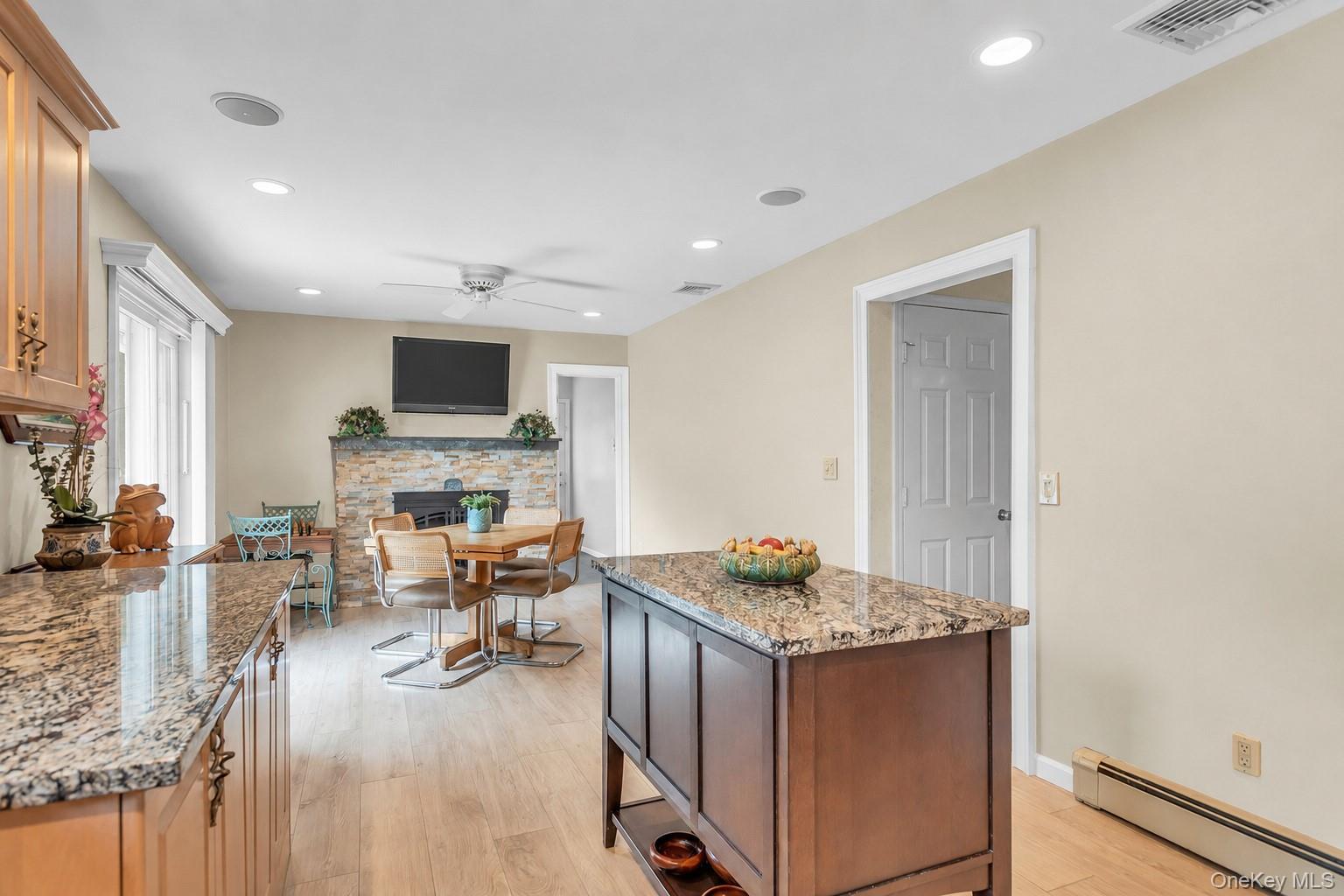 100 Middlesex Avenue Property Photo 15