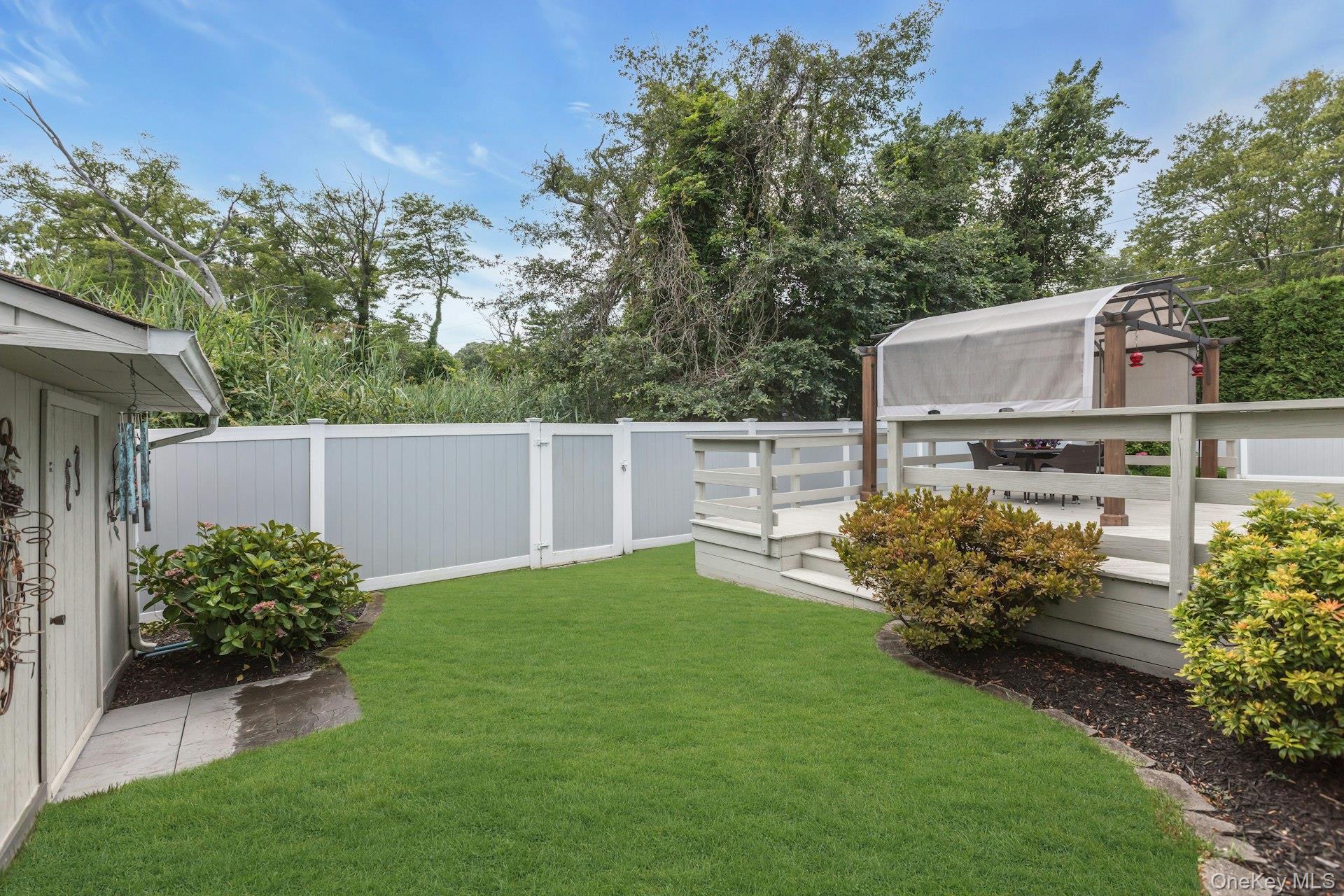 100 Middlesex Avenue Property Photo 34