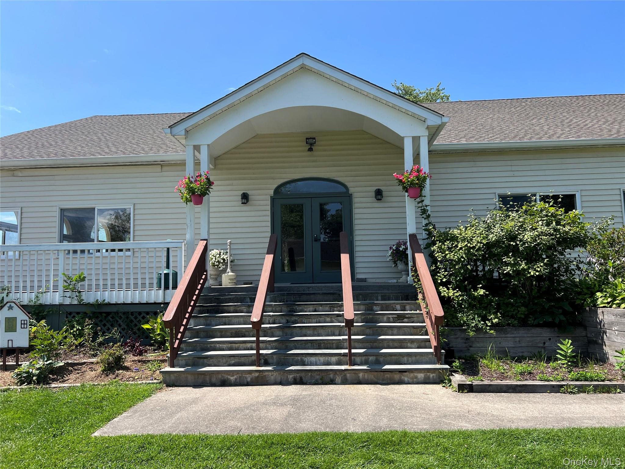 72 Vails Lake Shore Drive Property Photo 13