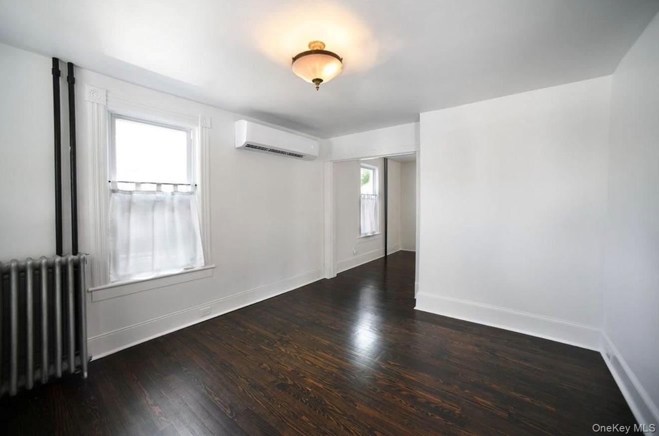 14 S Cedar Street Property Photo 17