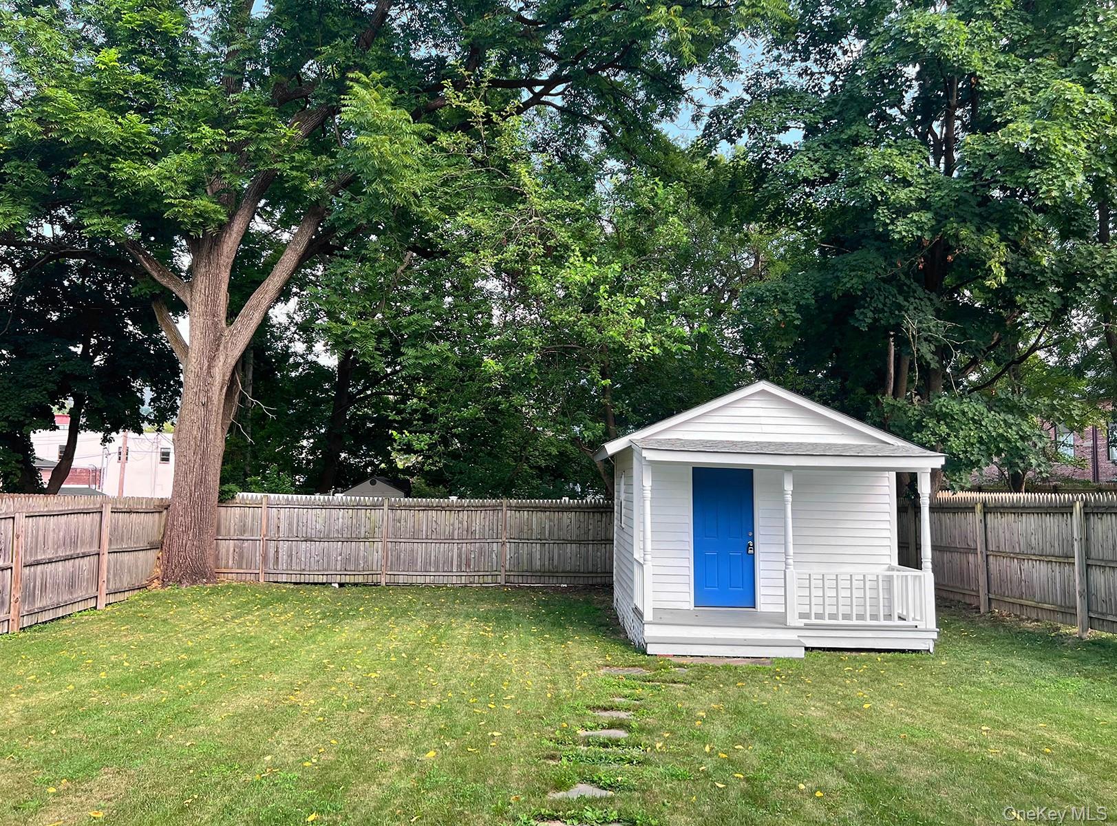 14 S Cedar Street Property Photo 24