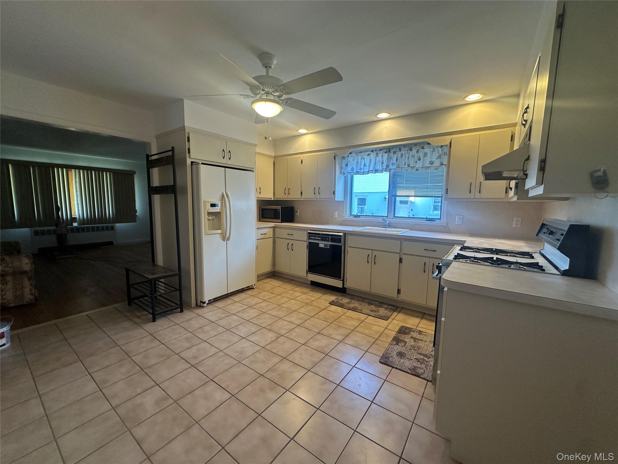12 Smith Street Property Photo 3