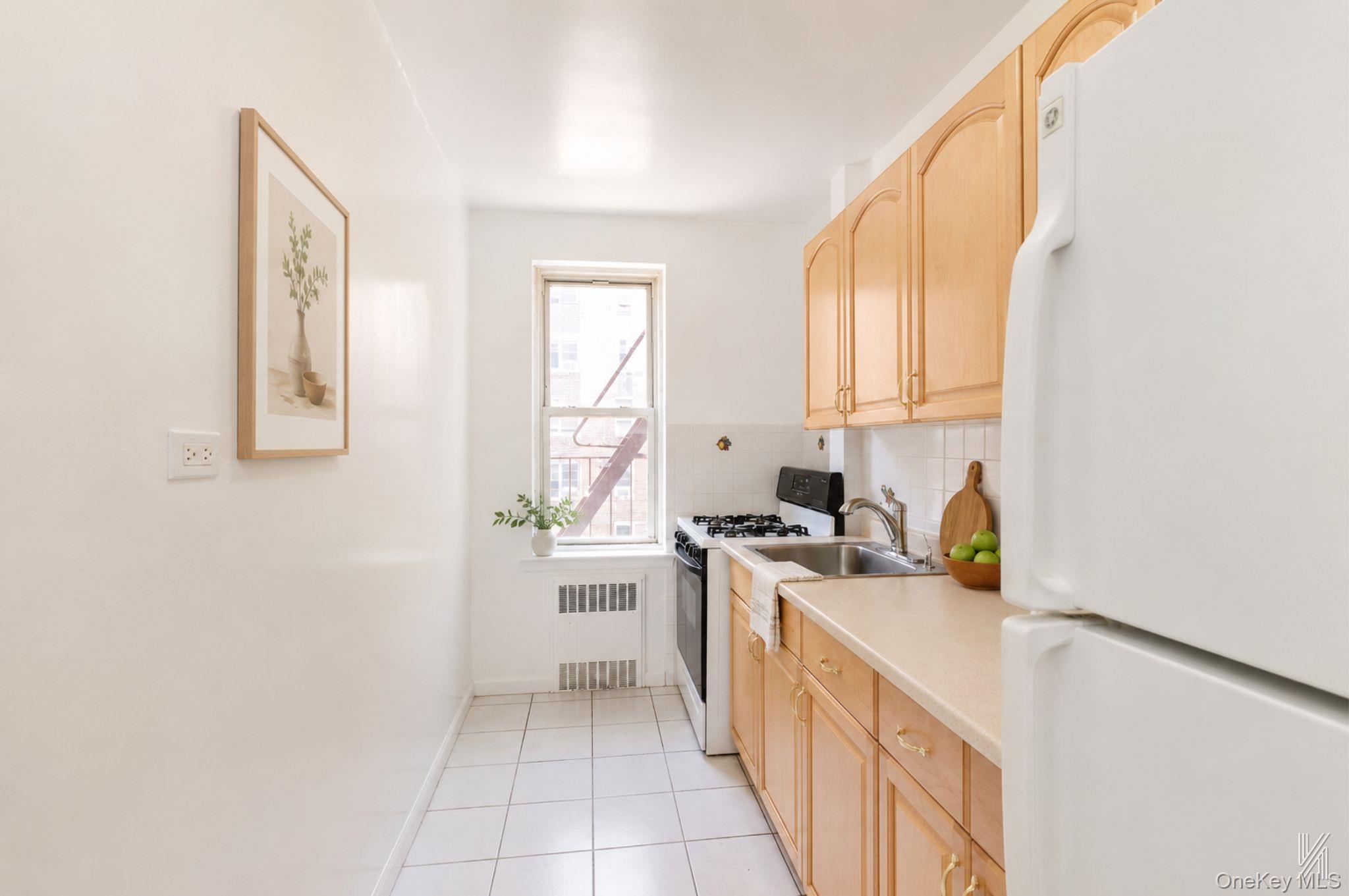 39-65 51st Street 4b Property Photo 5