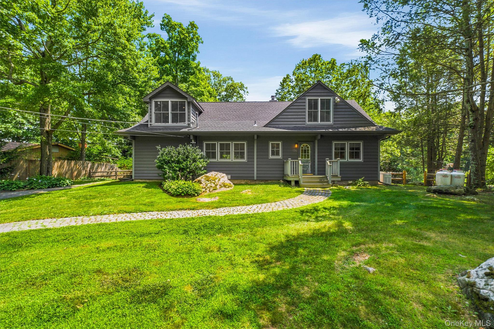 174 Lake Shore Road Property Photo 2