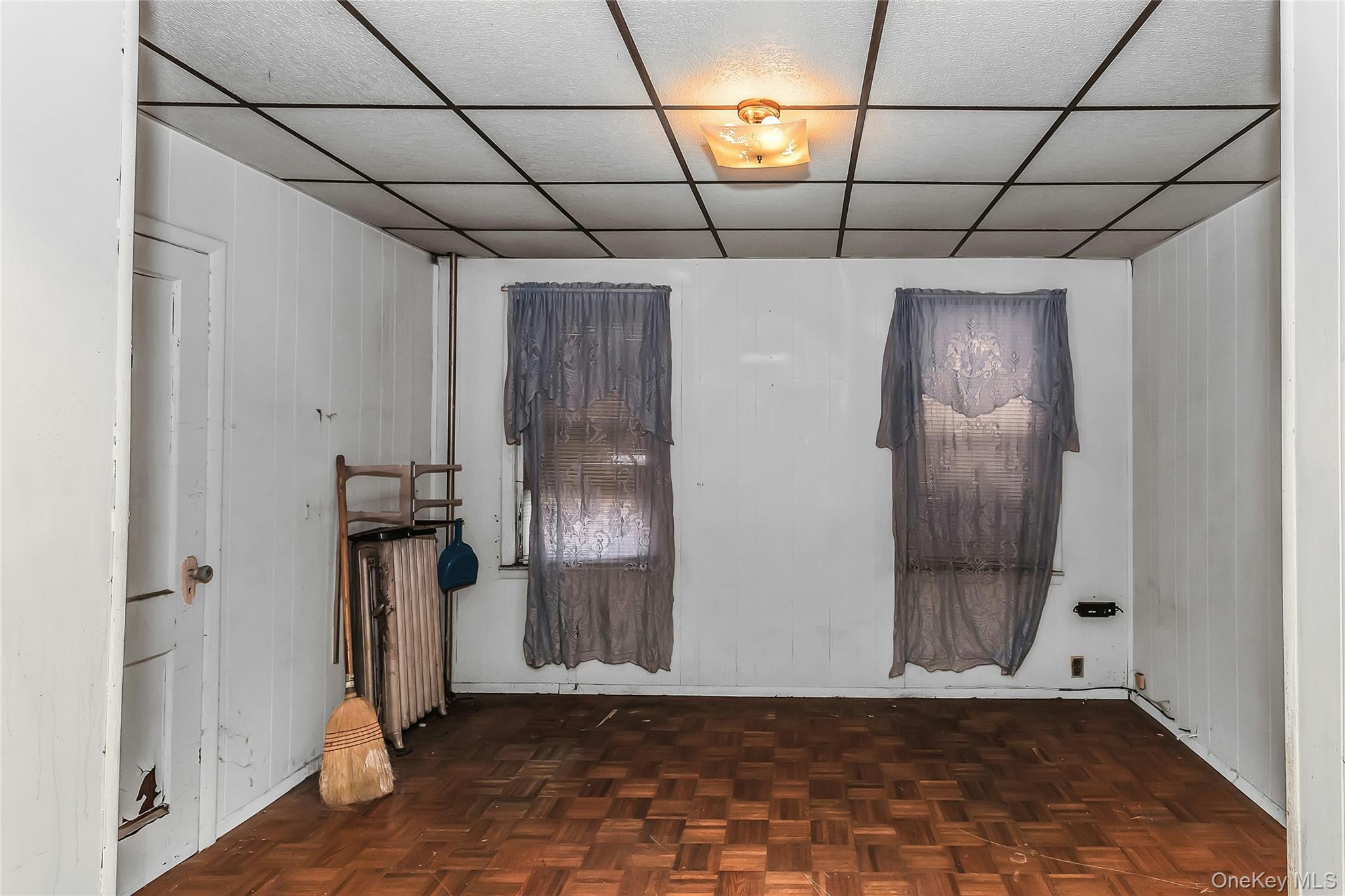 104-29 37th Drive Property Photo 18