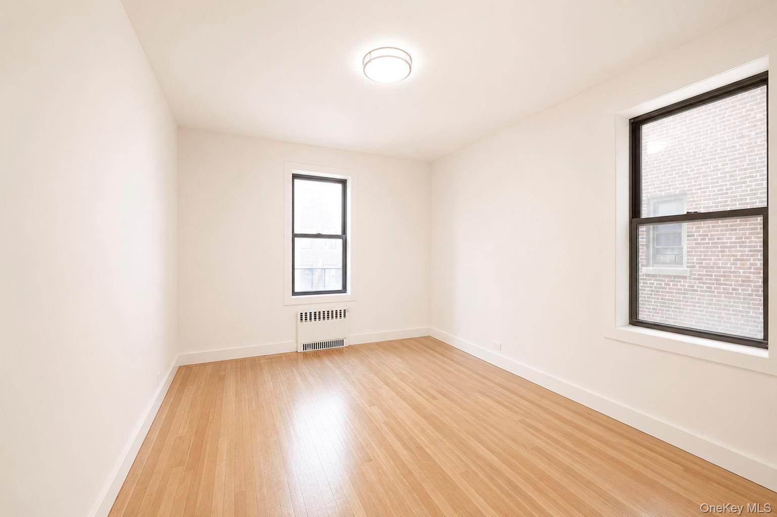 2925 Matthews Avenue 2h Property Photo 21