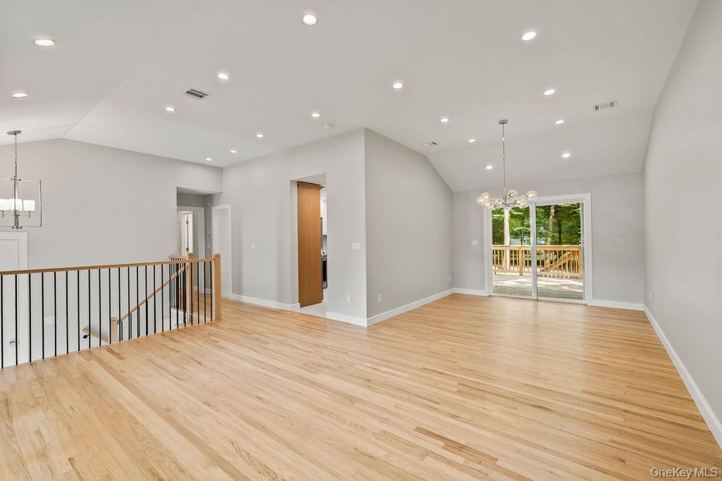 142 N Little Tor Road Property Photo 8