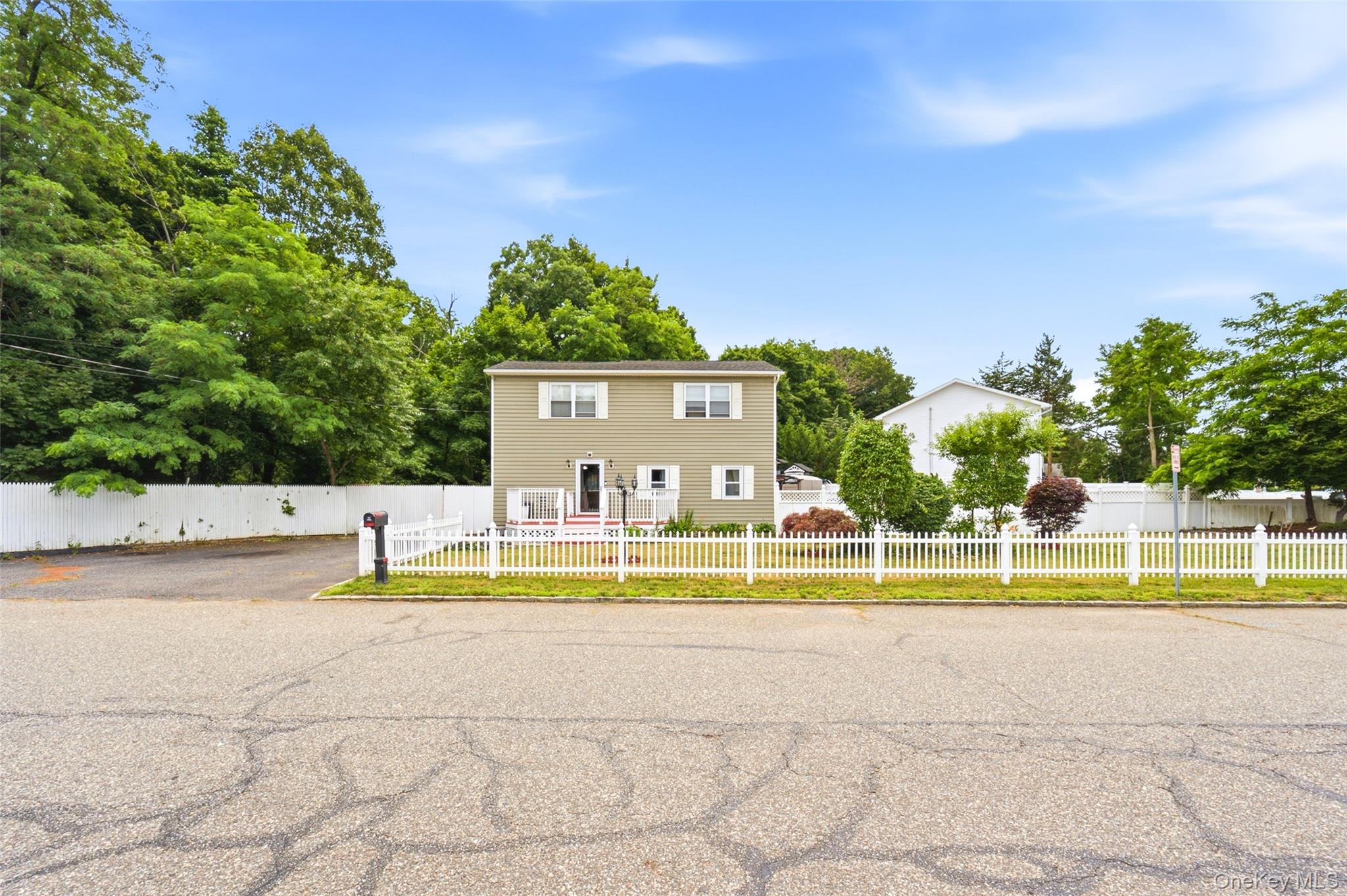 14 Nevada Road Property Photo 2