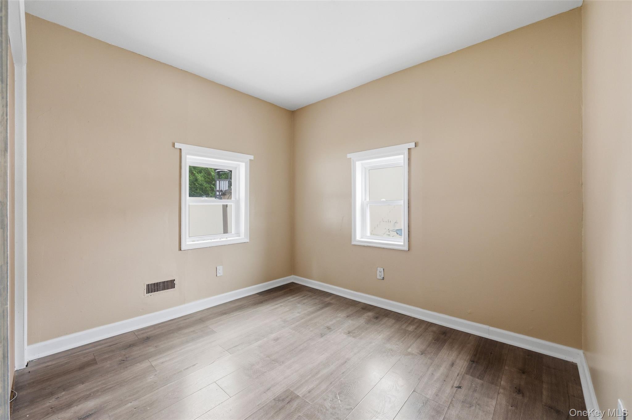 14 Nevada Road Property Photo 9