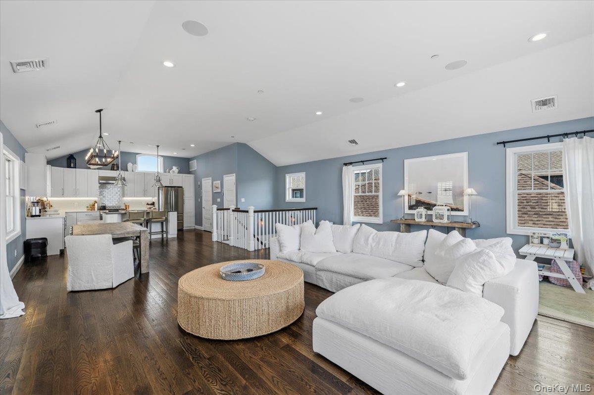 90 Alabama Street Property Photo 3
