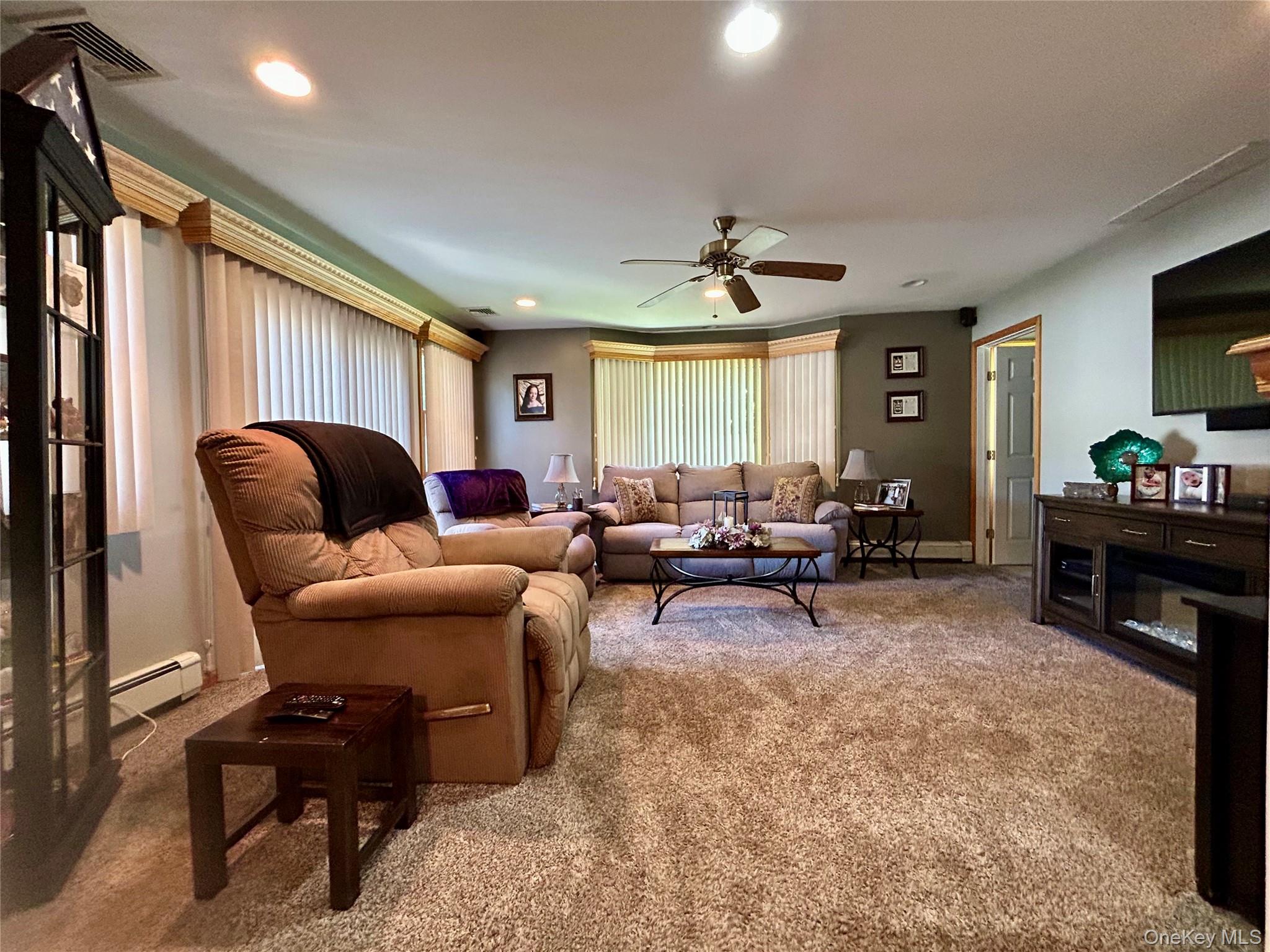 19 Sandpiper Lane Property Photo 4