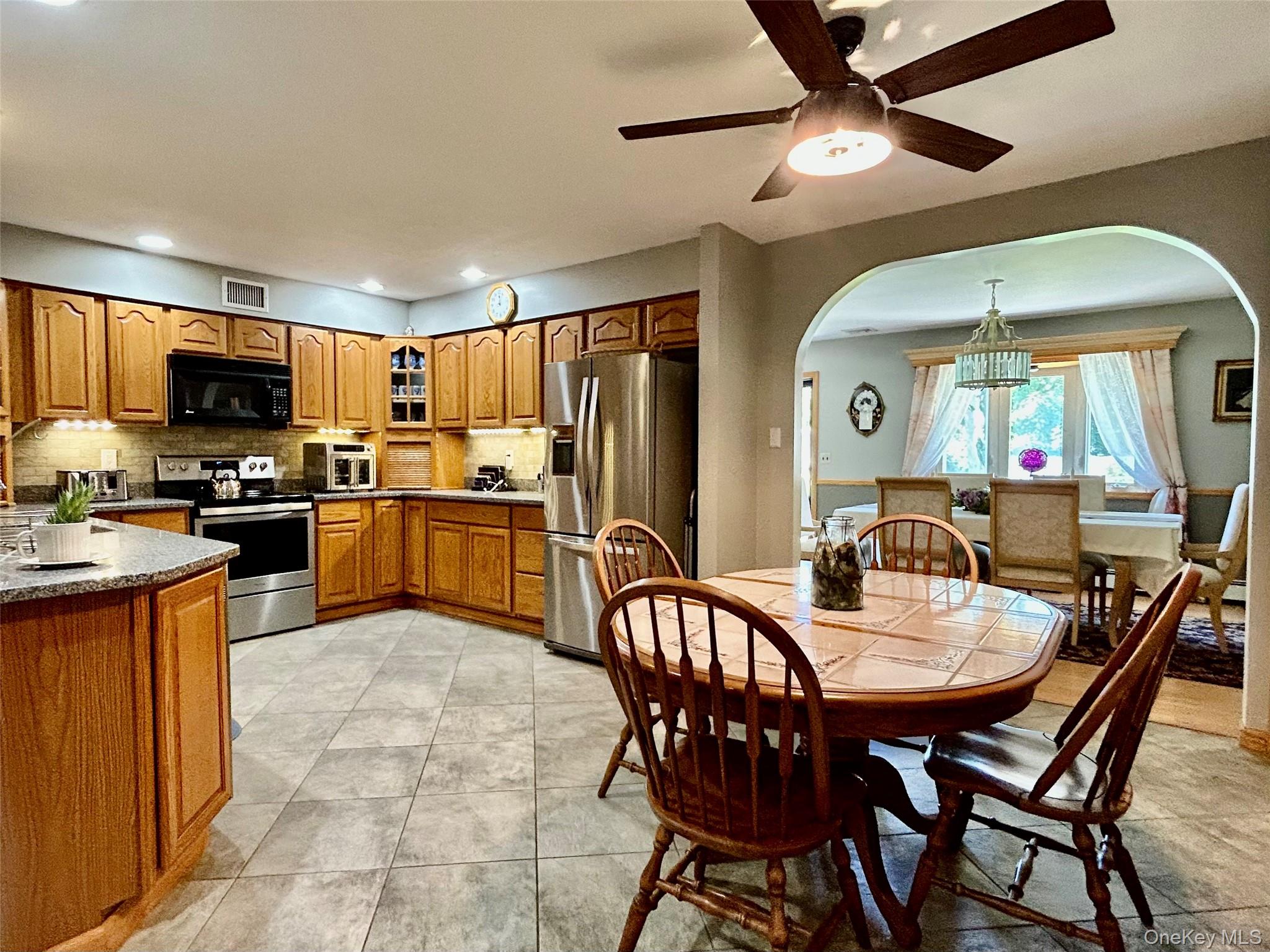 19 Sandpiper Lane Property Photo 9