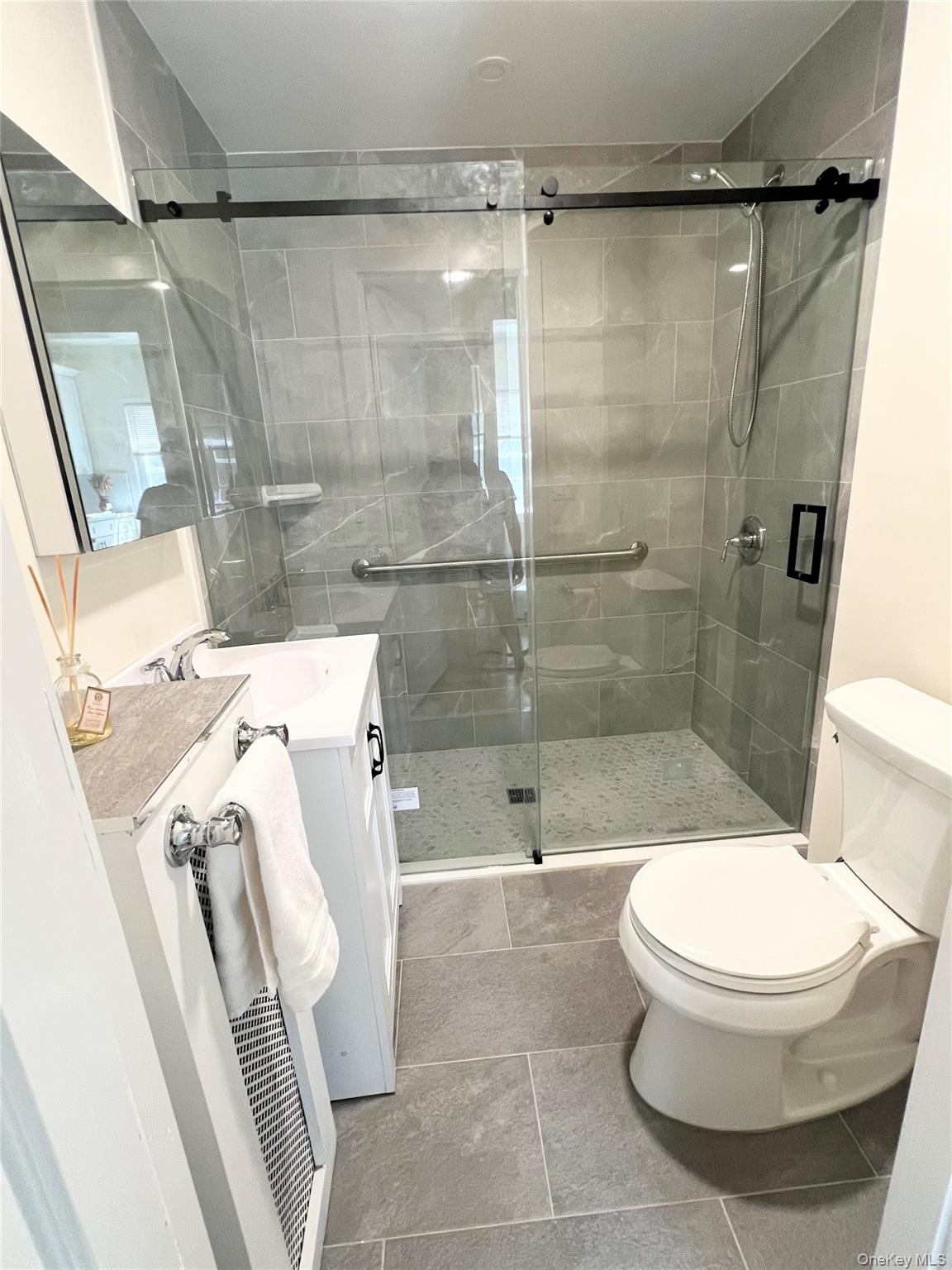 22 Hillcrest Road Property Photo 4