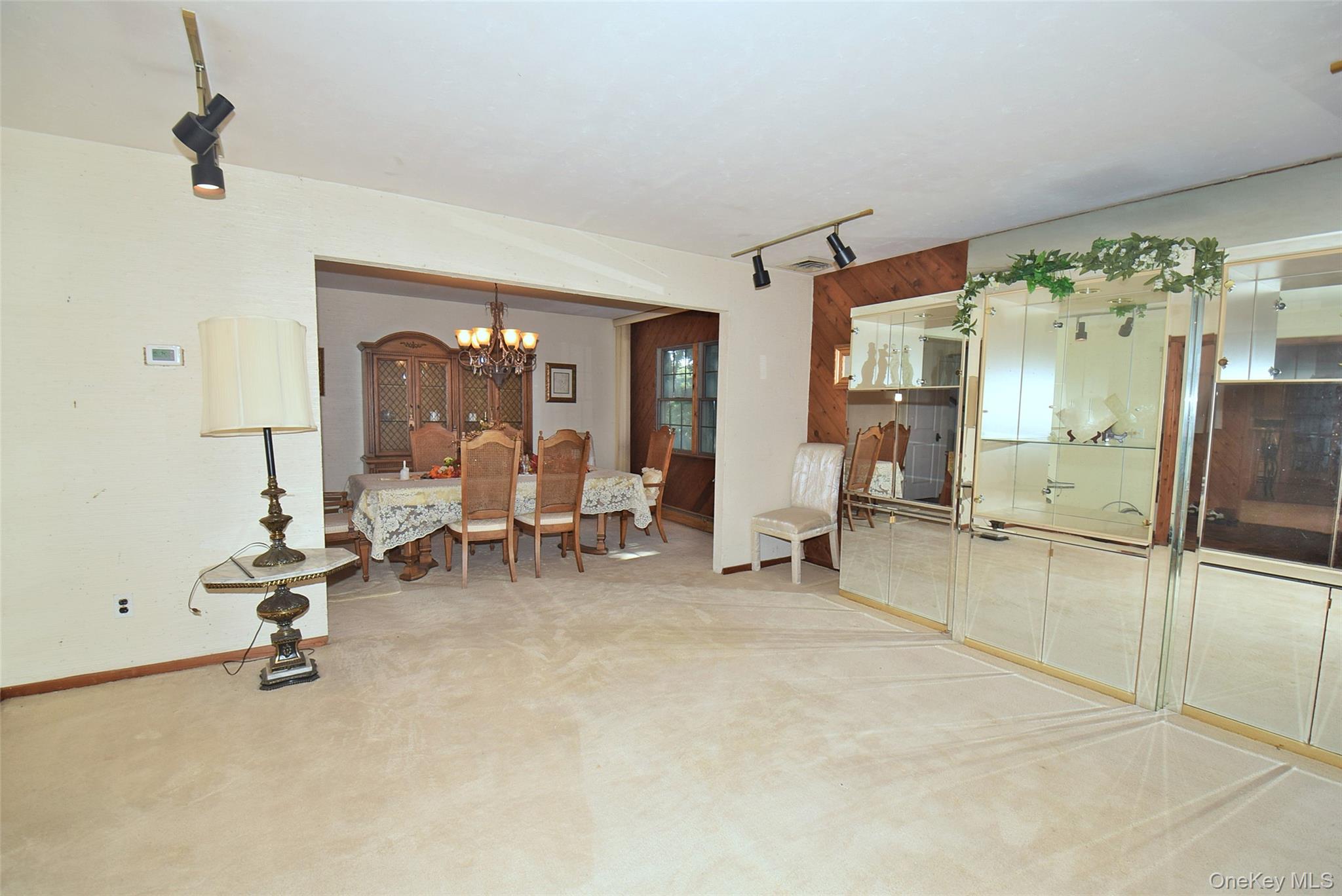 29 Ivy Hill Drive Property Photo 8
