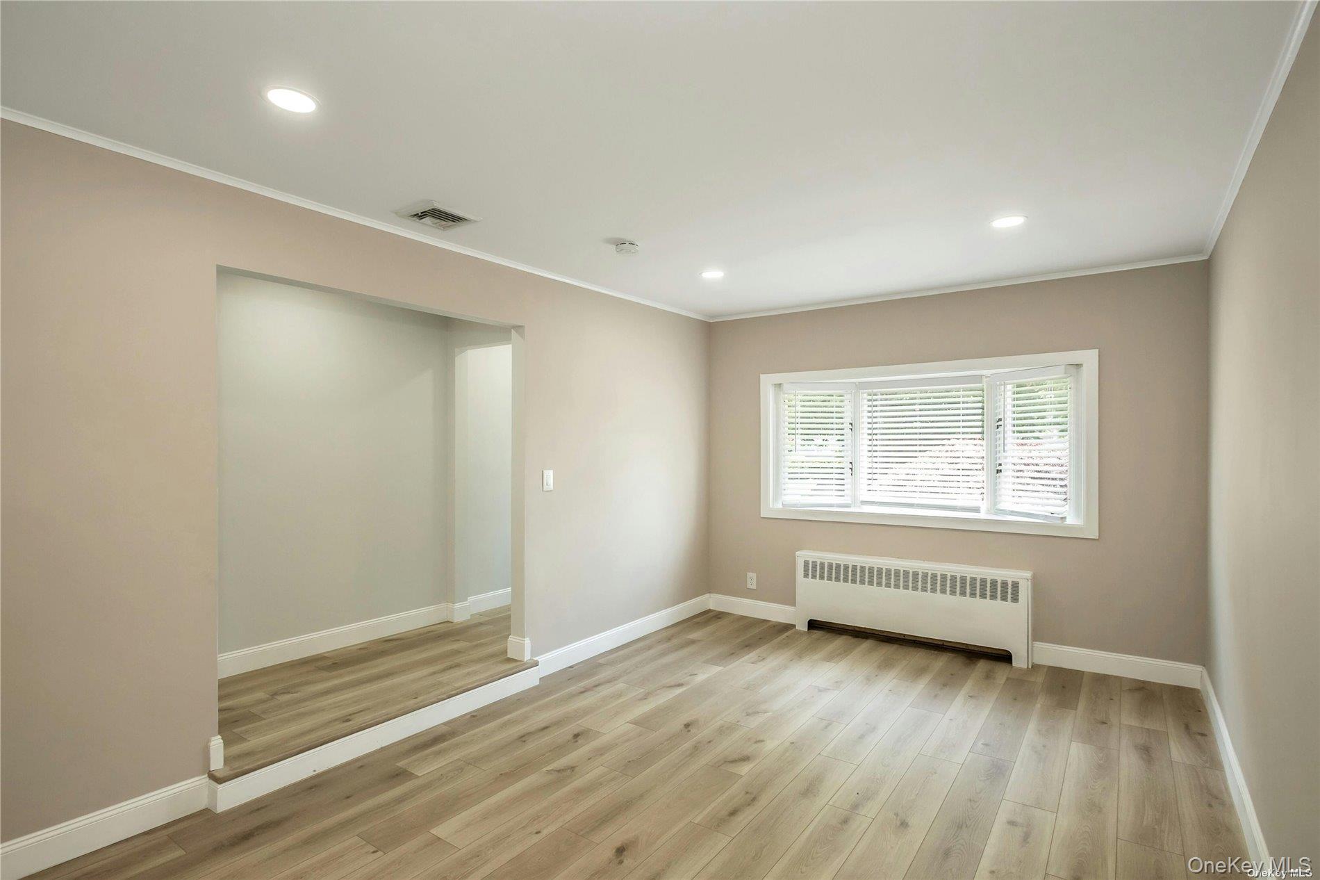 83 Knickerbocker Road Property Photo 6