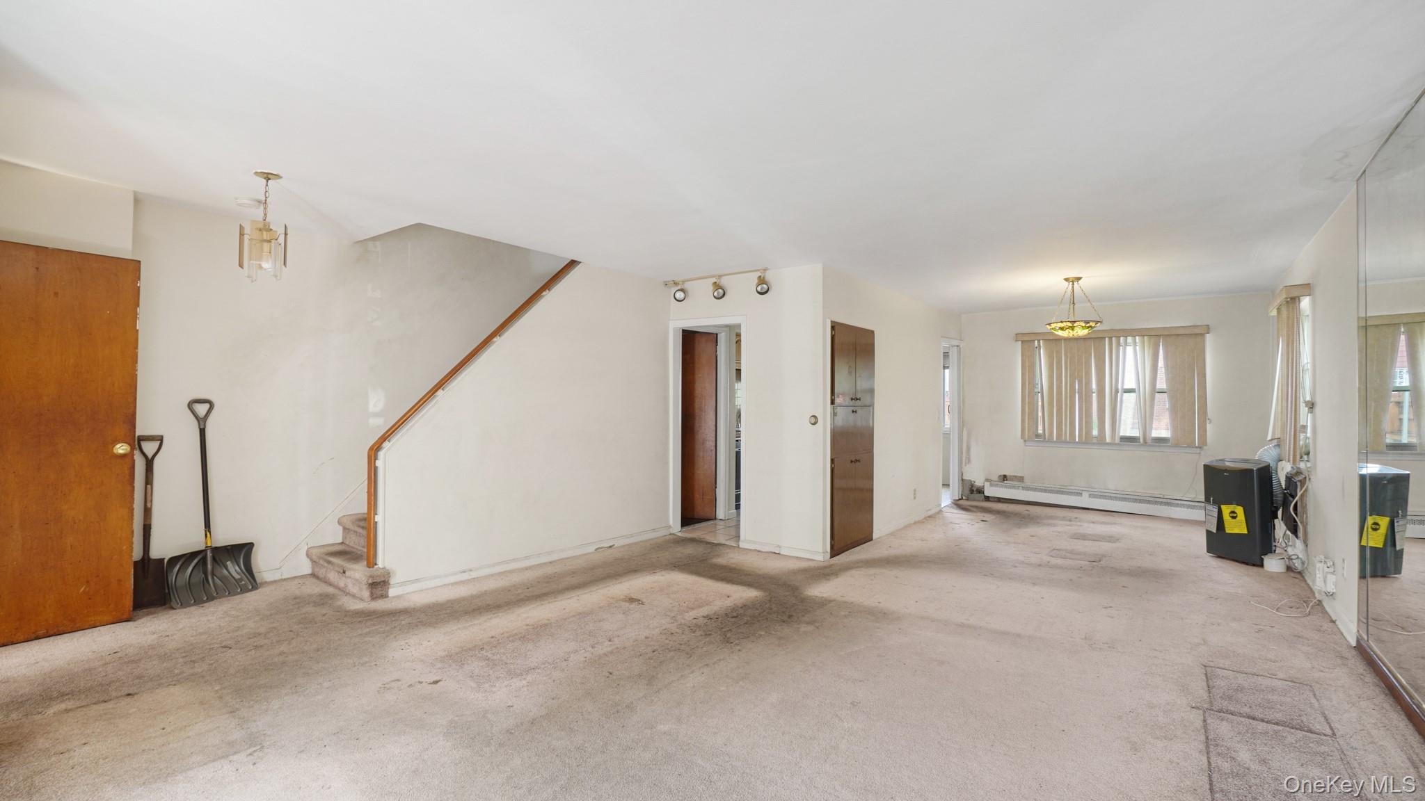 2436 Seymour Avenue Property Photo 7