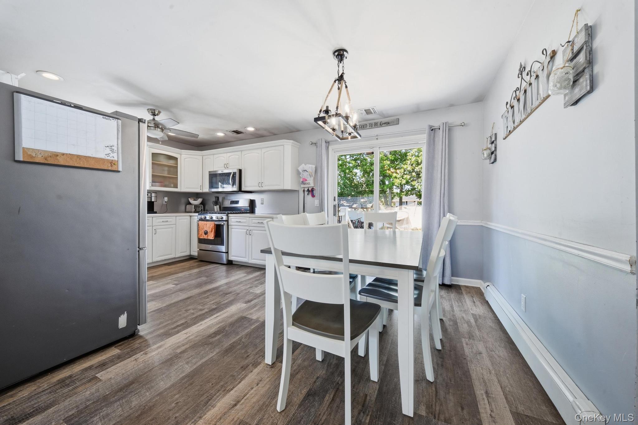 422 Park Lane Property Photo 10