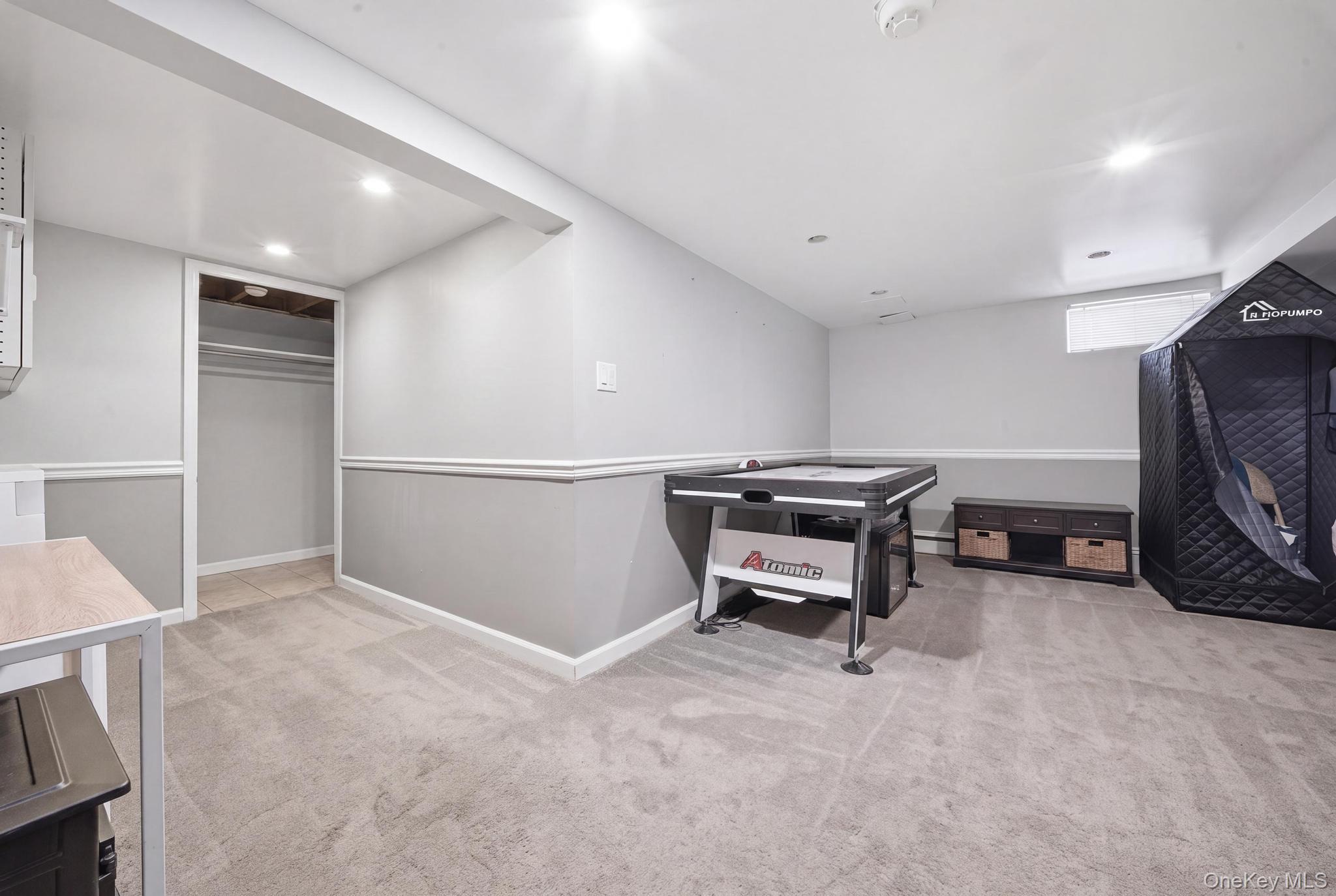 422 Park Lane Property Photo 19