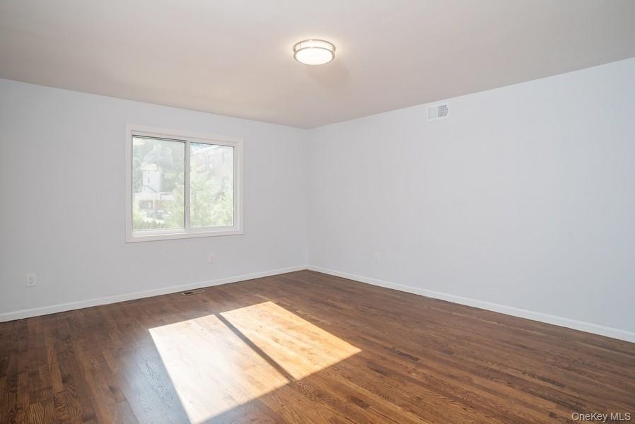 52 Washington Street 1 Property Photo 11