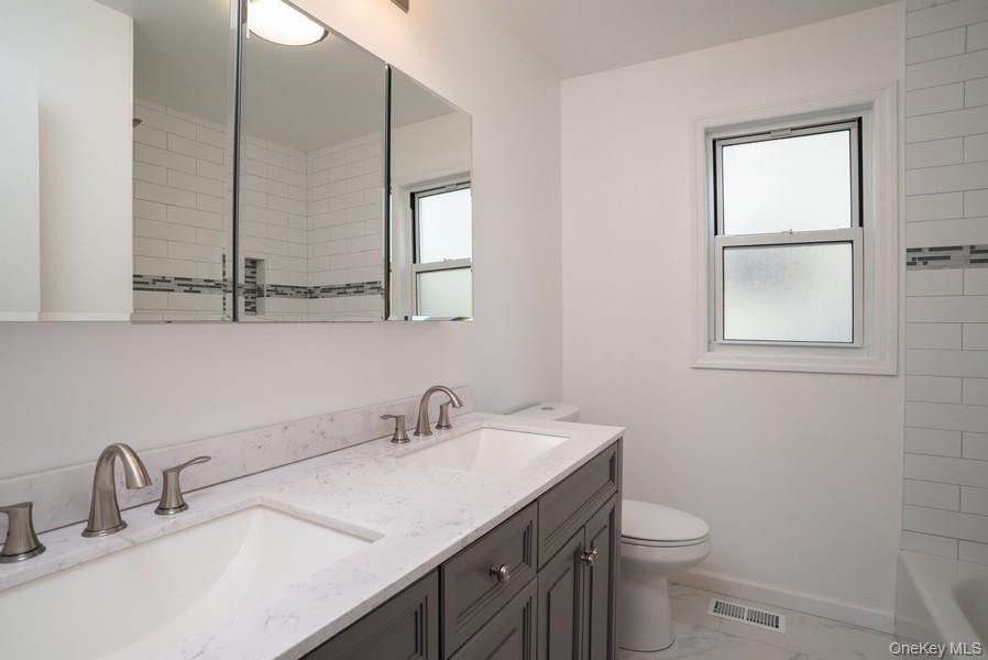 52 Washington Street 1 Property Photo 16