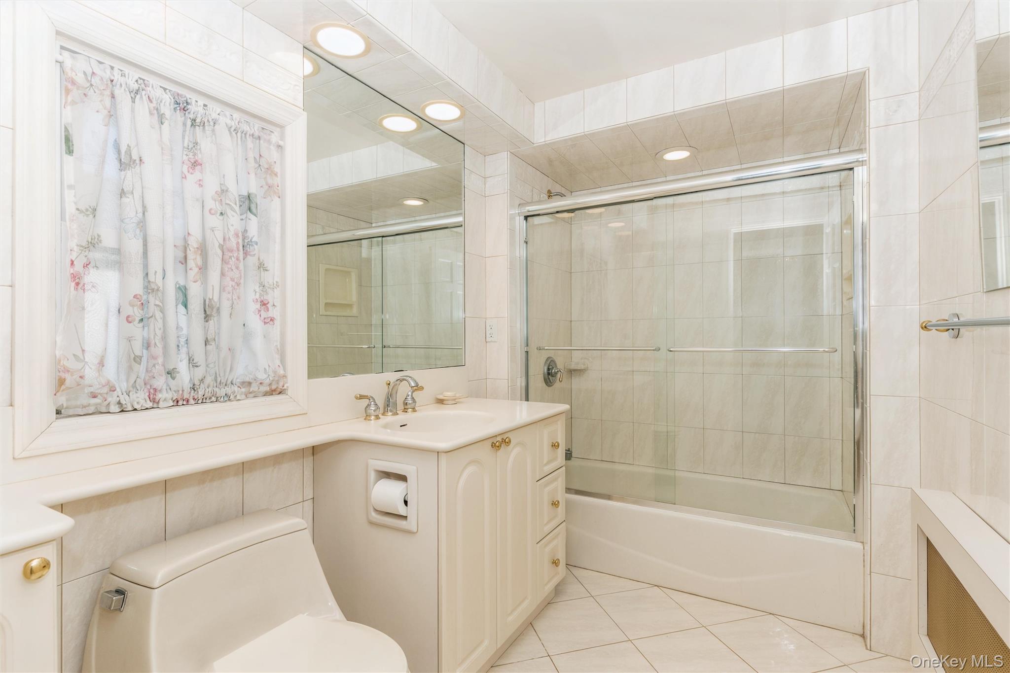 8 Orchid Street Property Photo 13