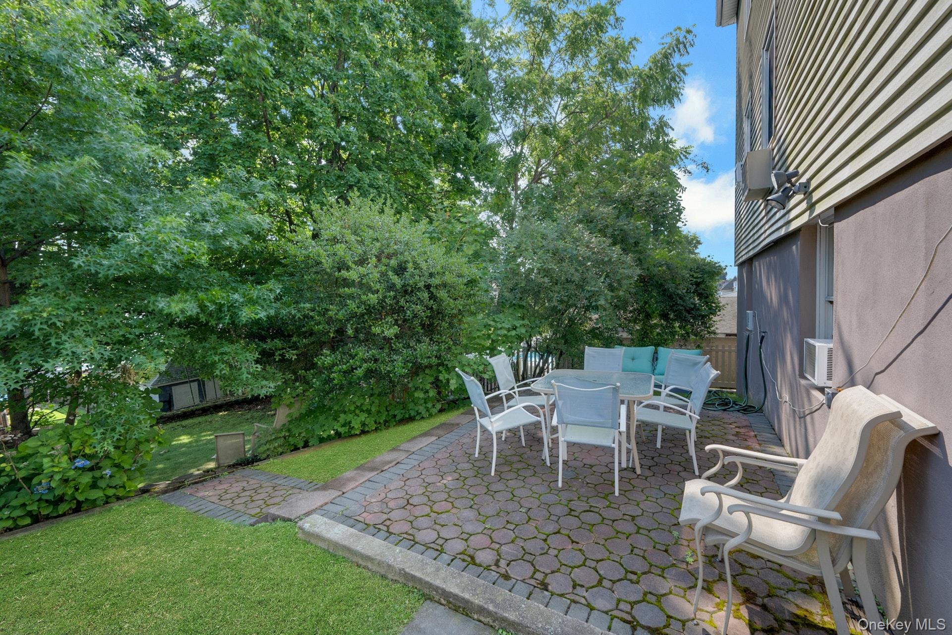 162 Woodland Avenue Property Photo 25