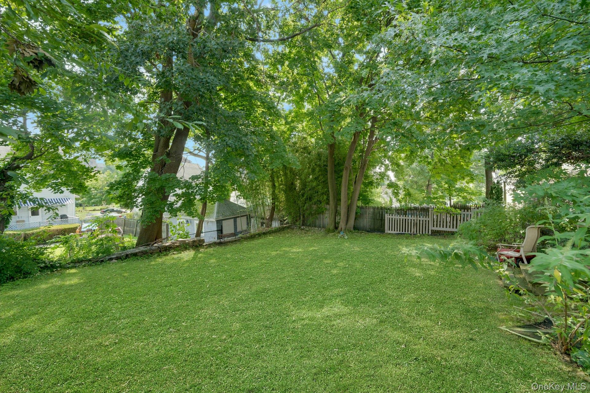 162 Woodland Avenue Property Photo 28