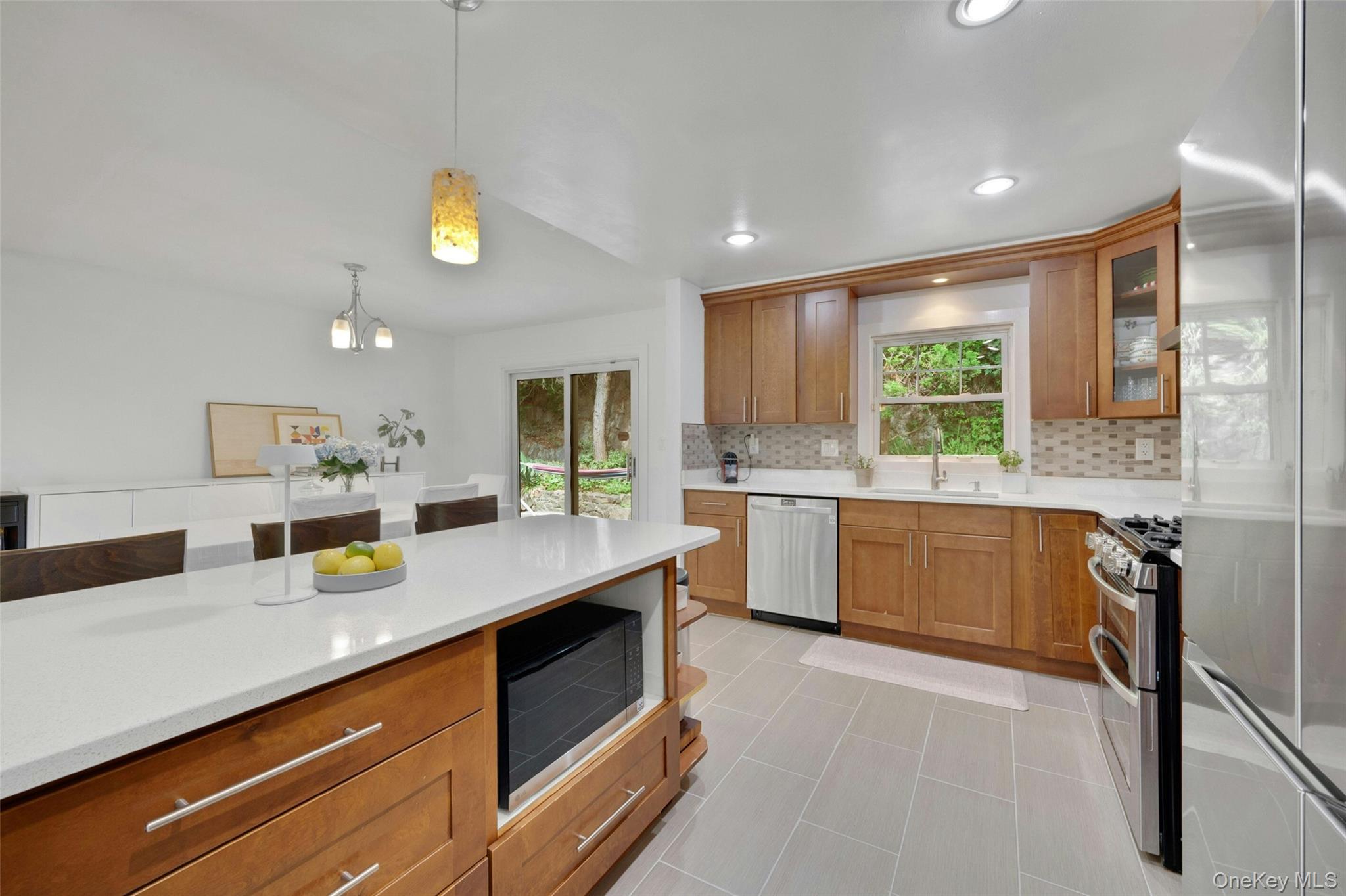 14 Russell Place Property Photo 14