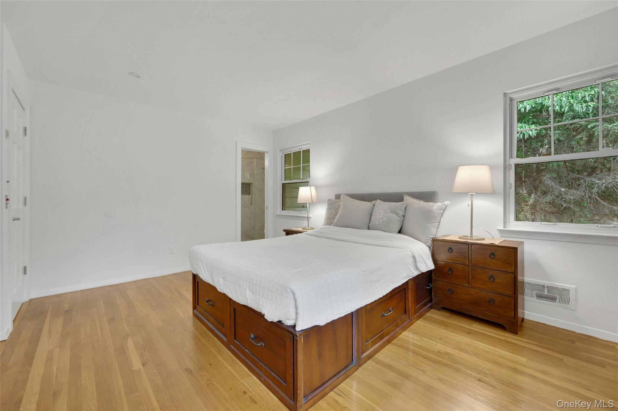 14 Russell Place Property Photo 21
