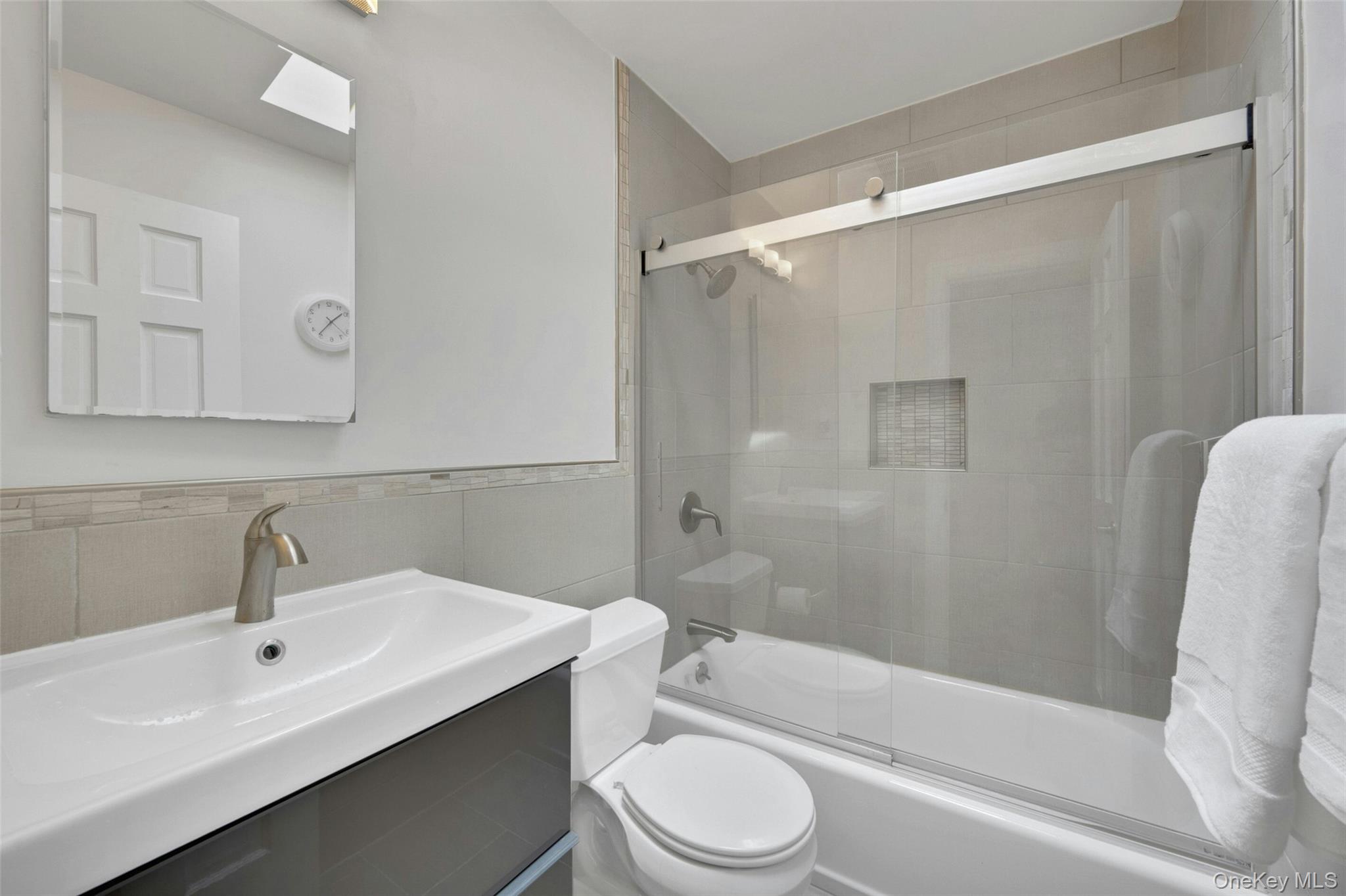 14 Russell Place Property Photo 23