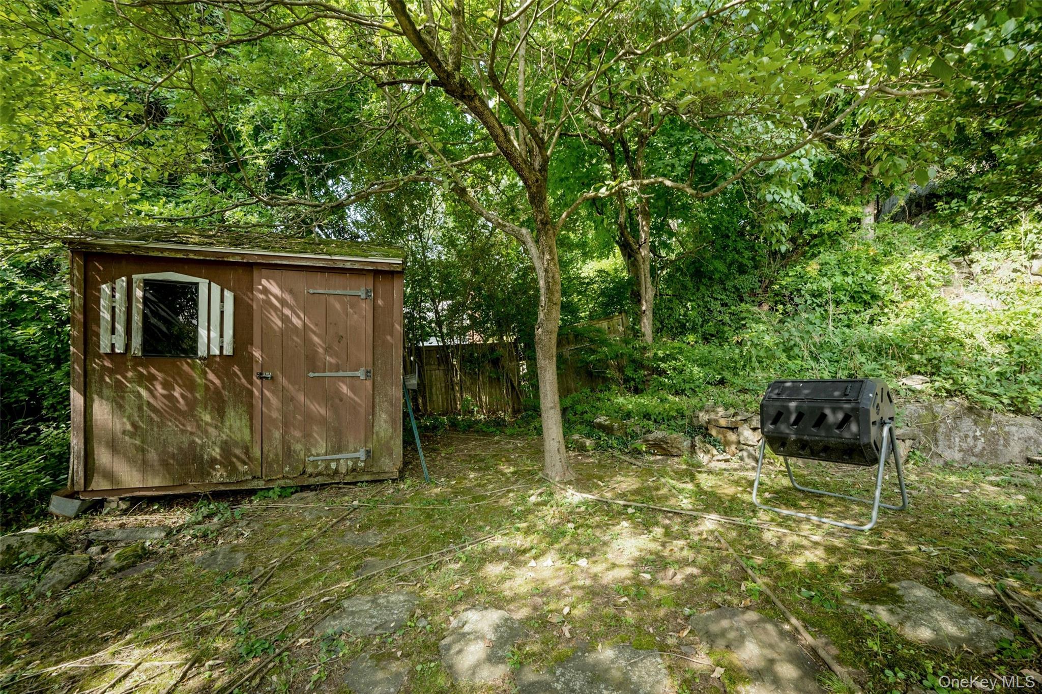14 Russell Place Property Photo 39