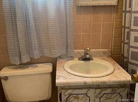 4520 211th Street Property Photo 12