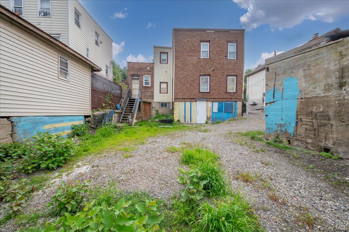 114-116 Ferris Avenue Property Photo 5