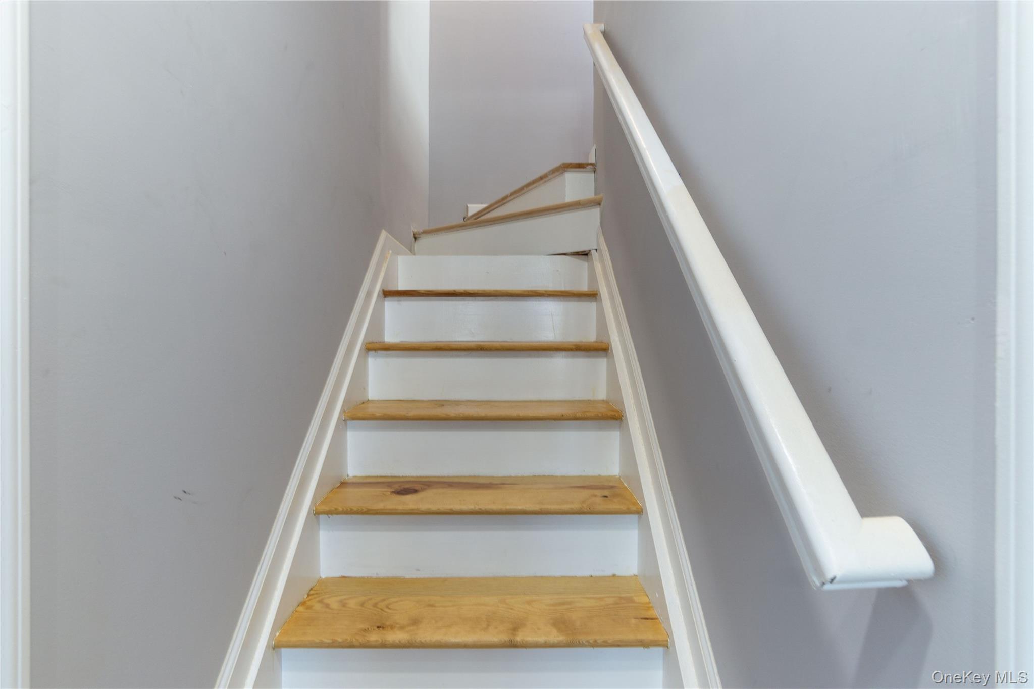 7036 70th Street Property Photo 16