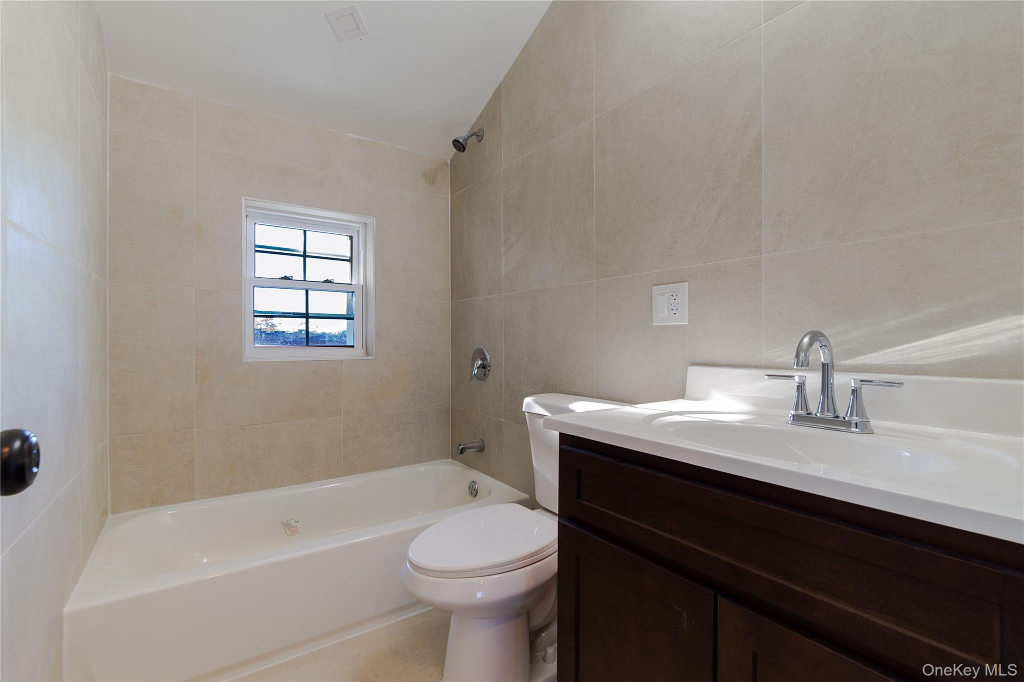 7036 70th Street Property Photo 29