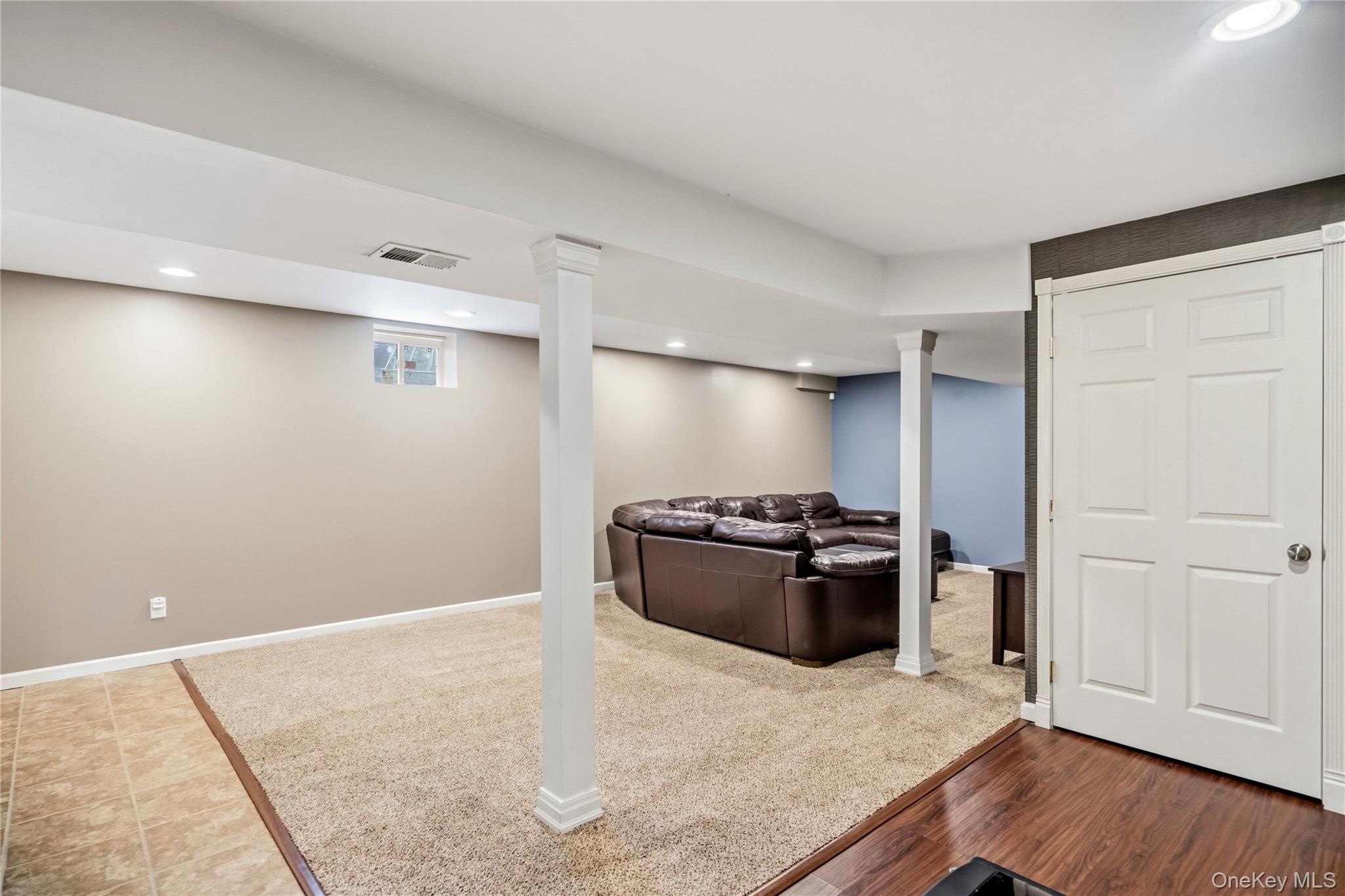 438 Richmond Boulevard Property Photo 24