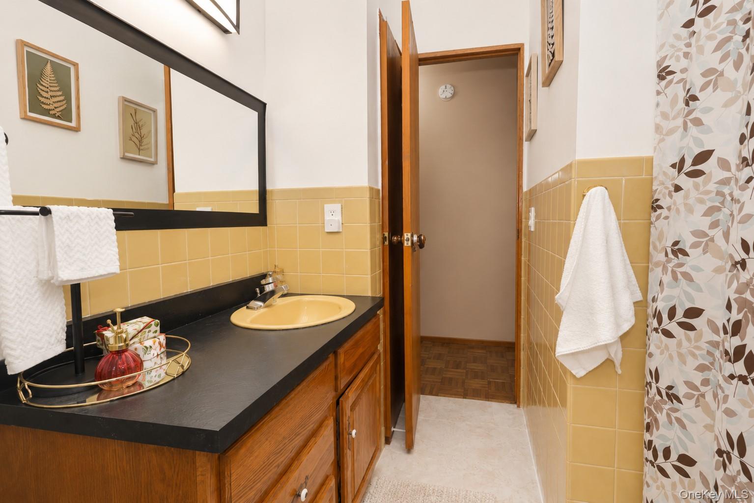 28 Sunrise Terrace Property Photo 16