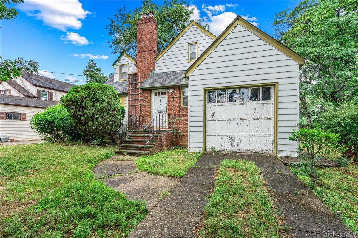 55 Andrews Avenue Property Photo 2