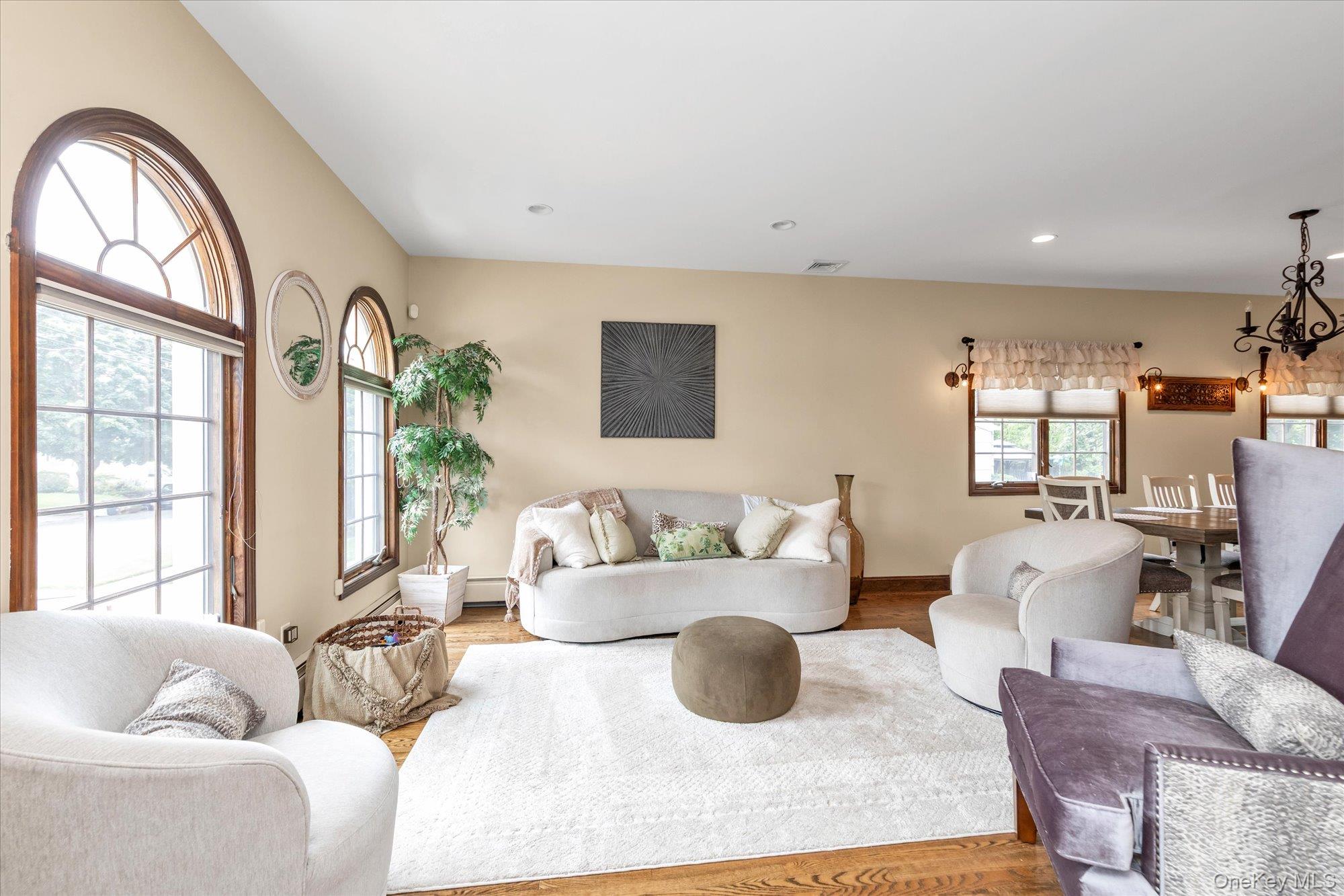 1789 Stuyvesant Avenue Property Photo 4