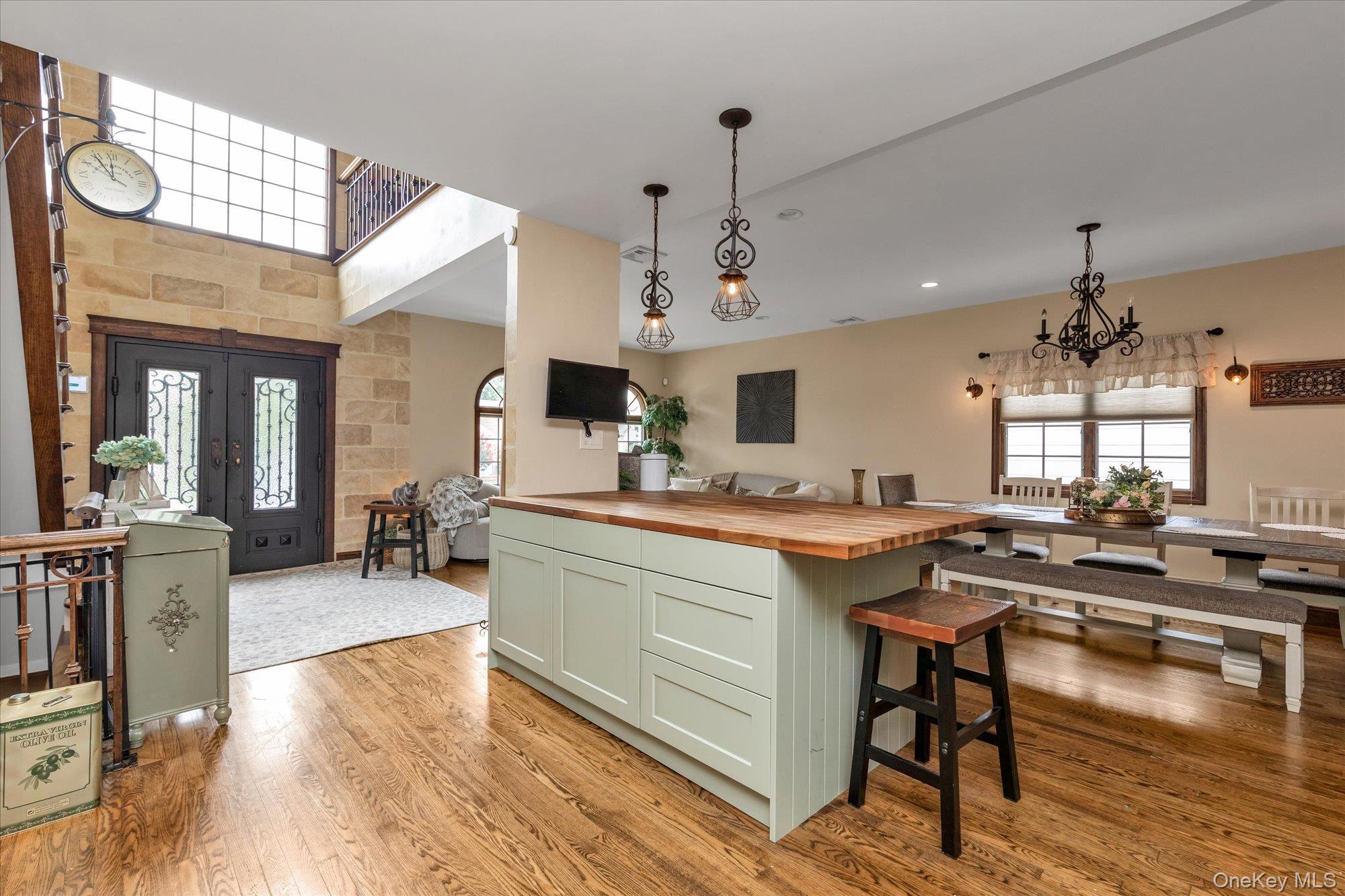 1789 Stuyvesant Avenue Property Photo 10