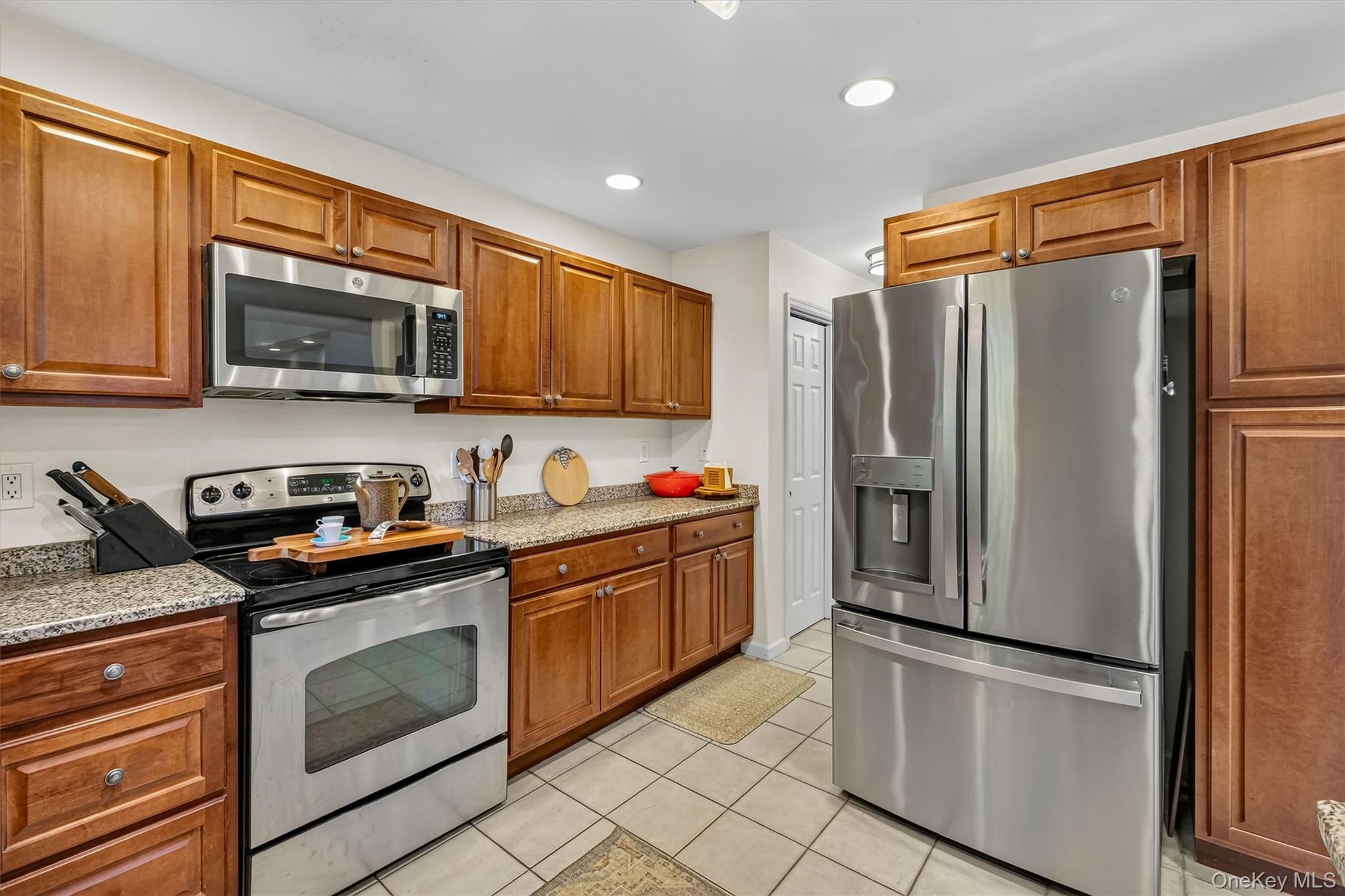 62 Meadowbrook Court Property Photo 8