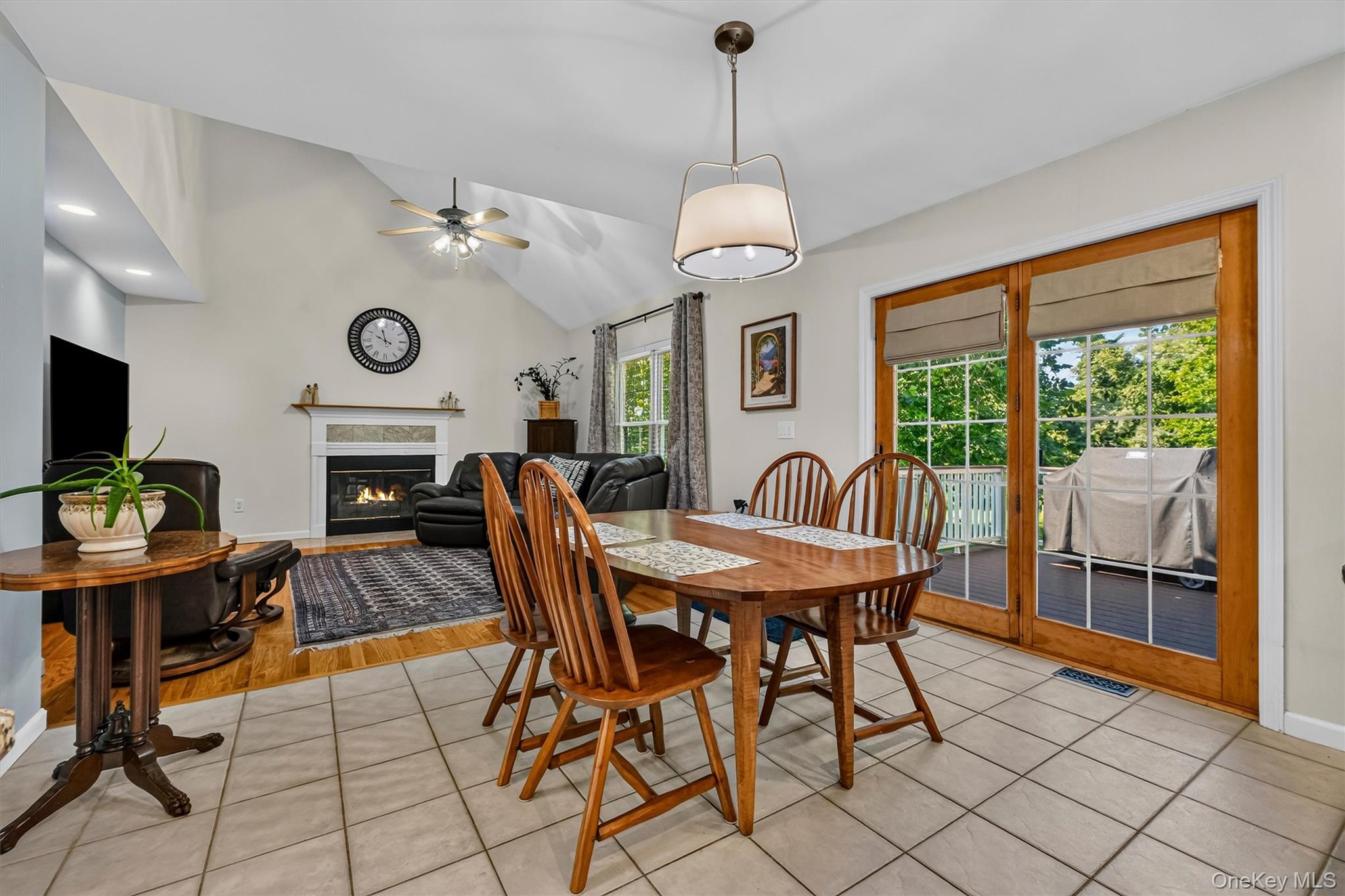 62 Meadowbrook Court Property Photo 12