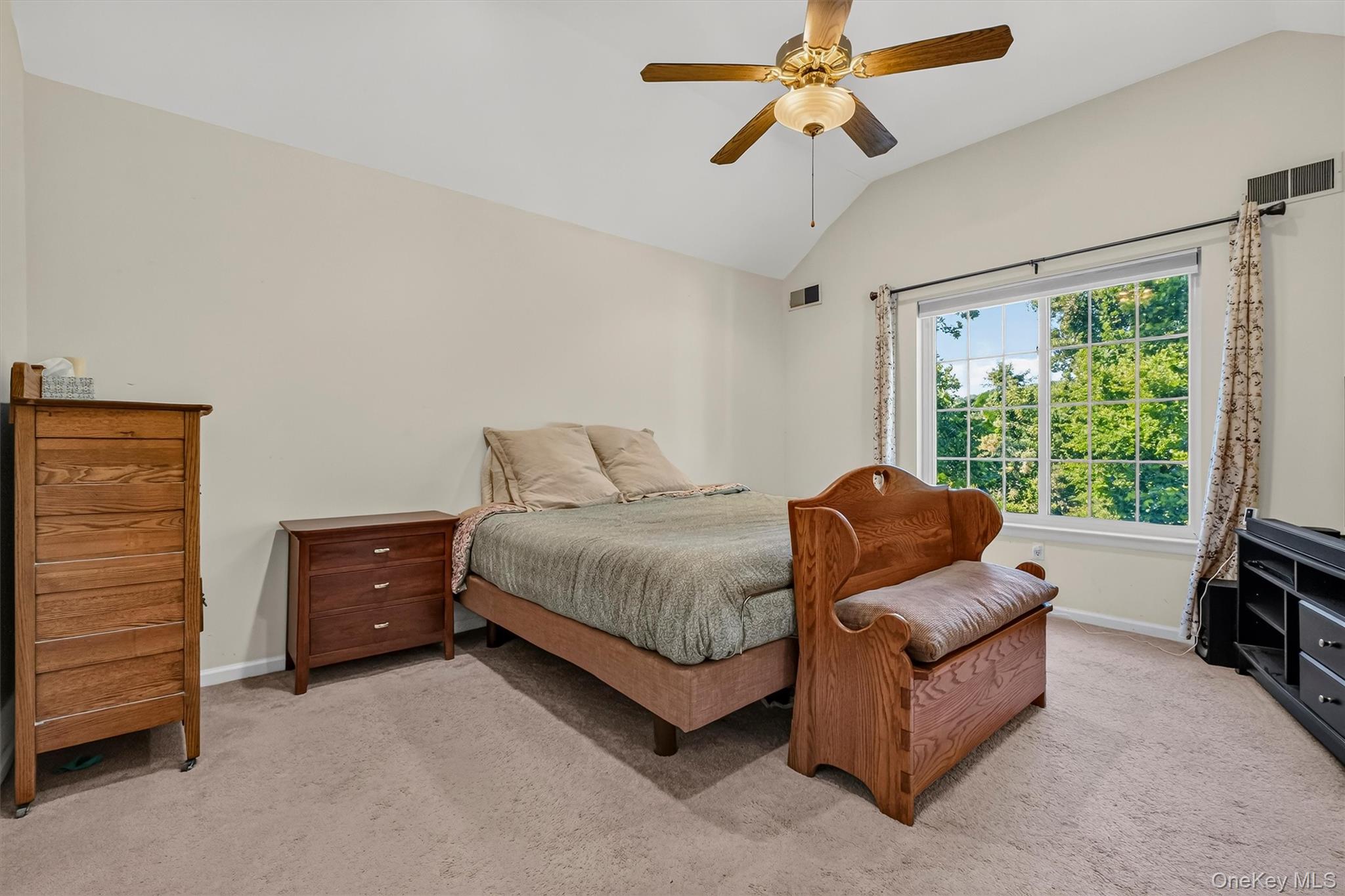 62 Meadowbrook Court Property Photo 25