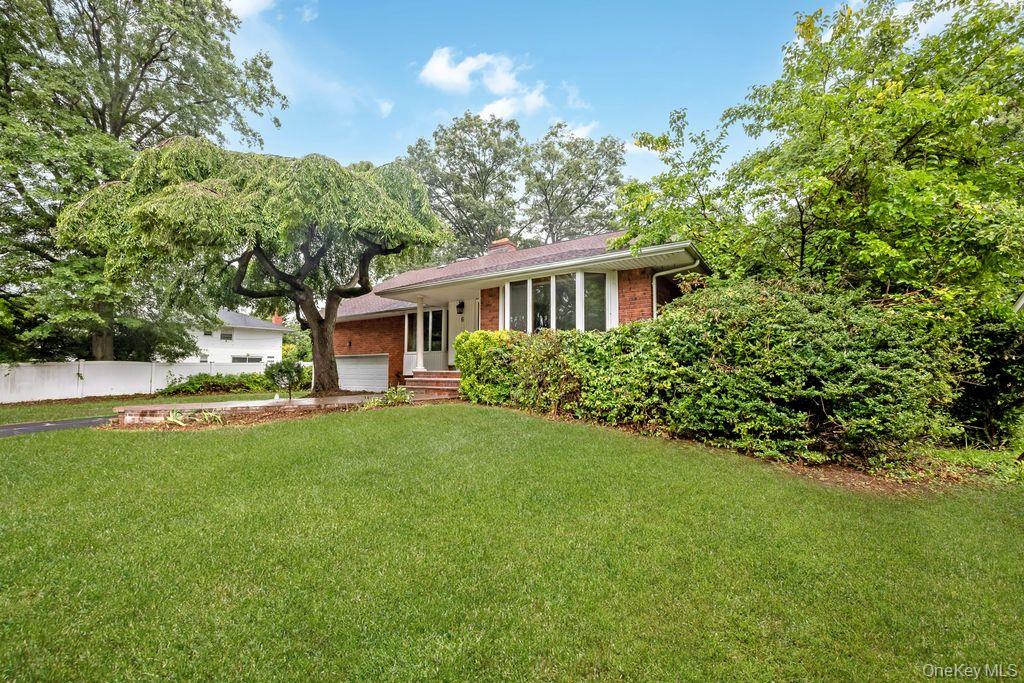 6 Village Drive Property Photo 2